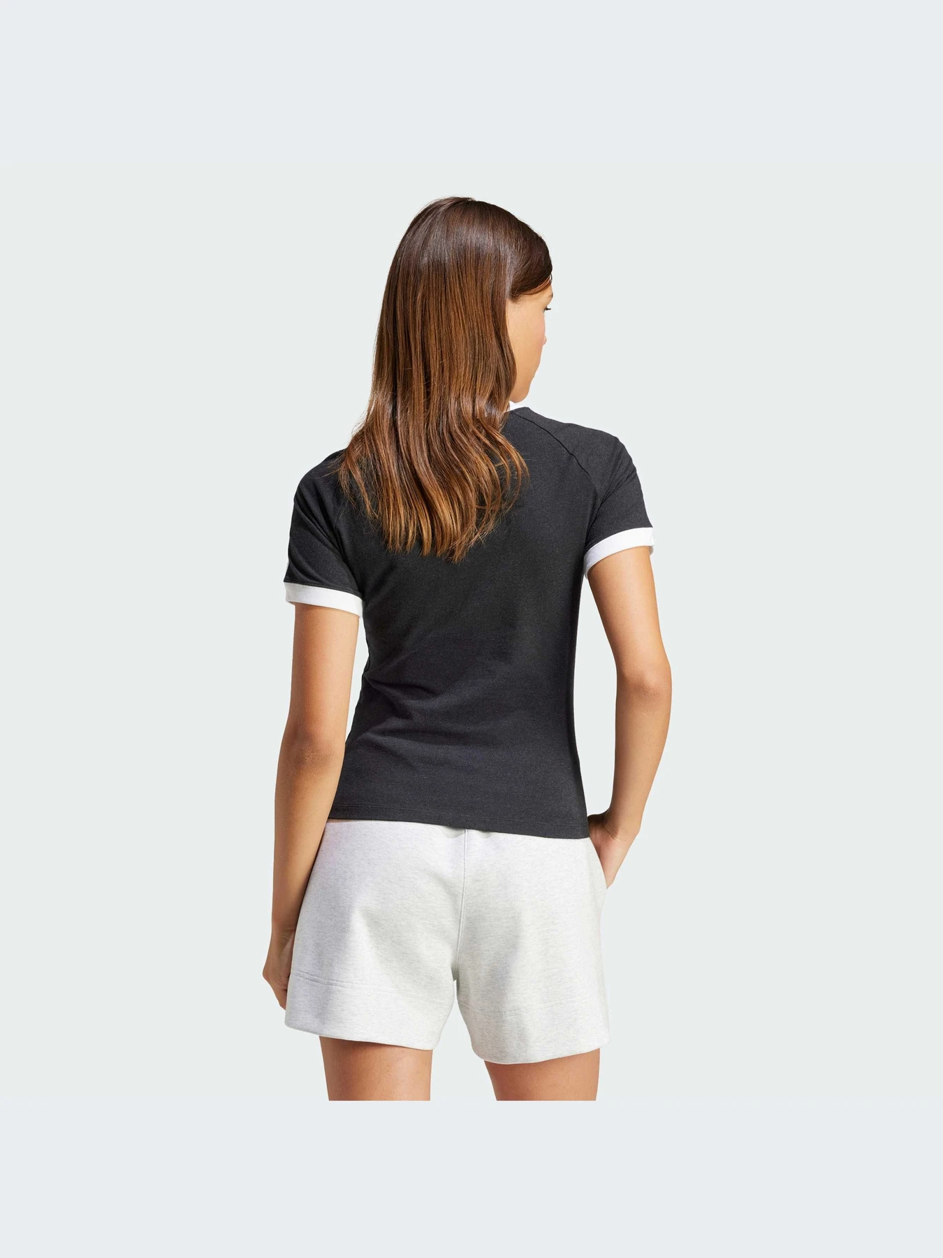 Футболки і поло Adidas Adicolor модель IU2429 Футболки і поло Adidas Adicolor модель IU2429 Фото
