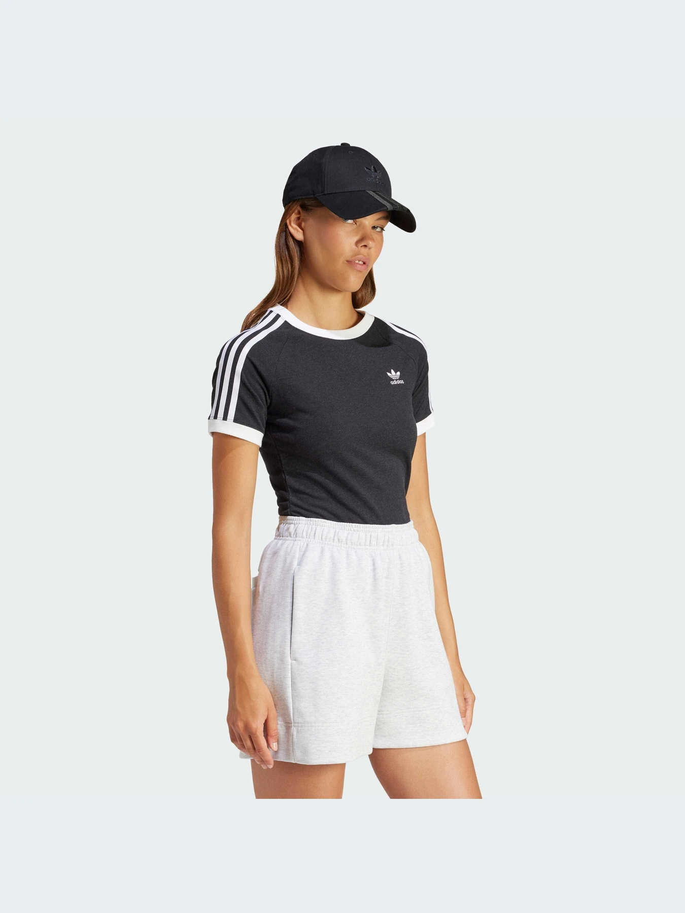 Футболки і поло Adidas Adicolor модель IU2429 Футболки і поло Adidas Adicolor модель IU2429 Фото