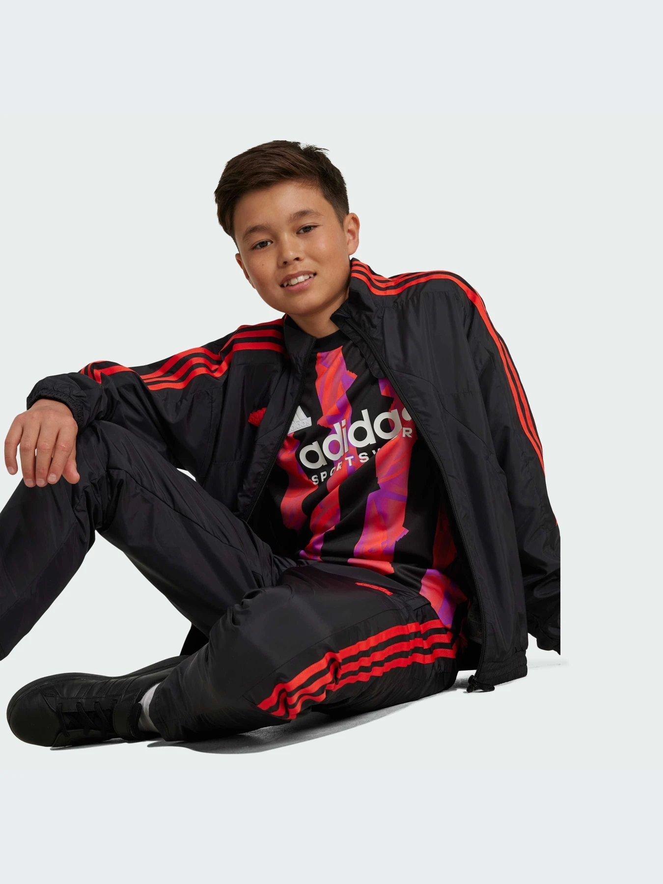 Худи и свитшоты Adidas Tiro модель IV7103 Худи и свитшоты Adidas Tiro модель IV7103 Фото