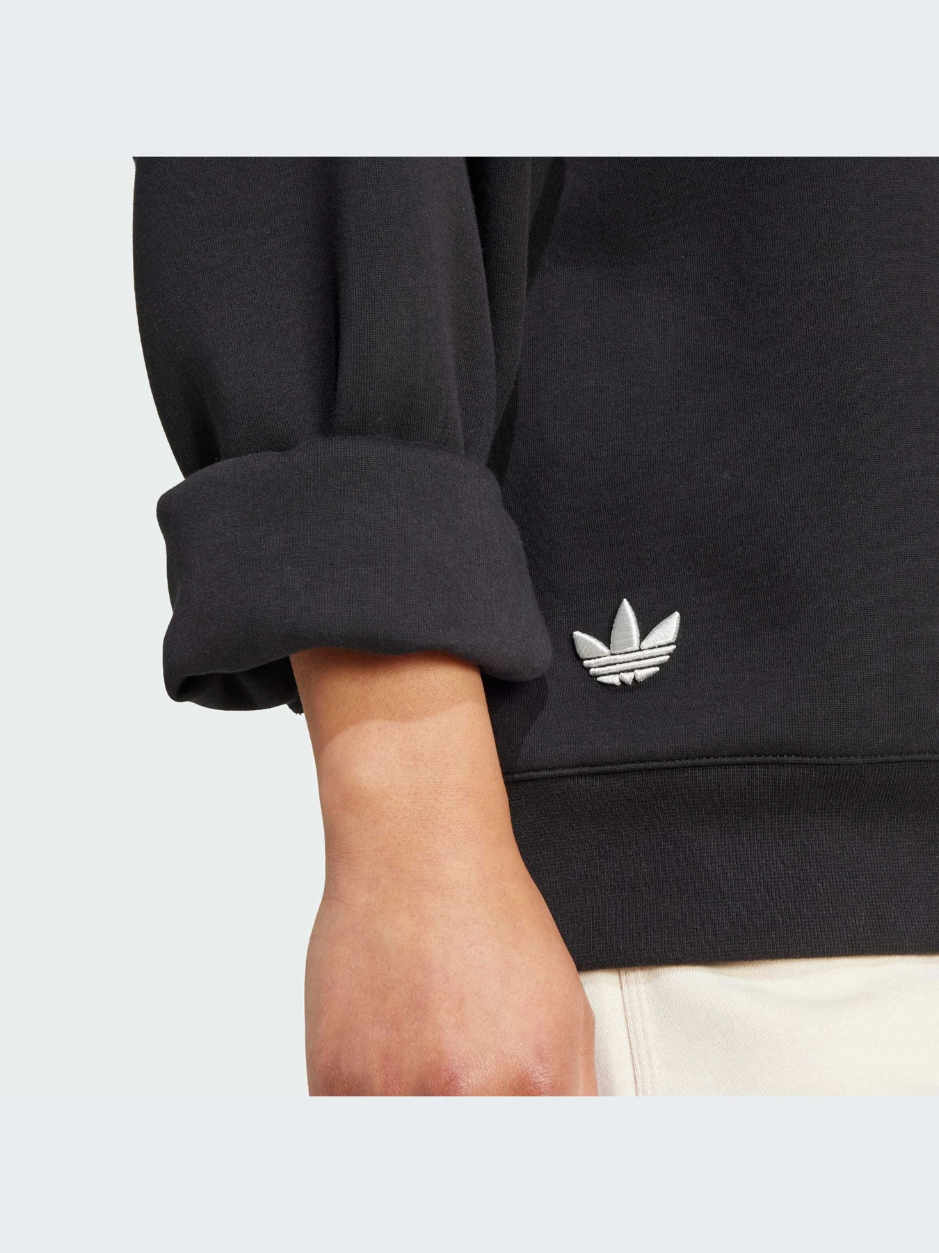 Худи и свитшоты Adidas модель IW3430 Худи и свитшоты Adidas модель IW3430 Фото