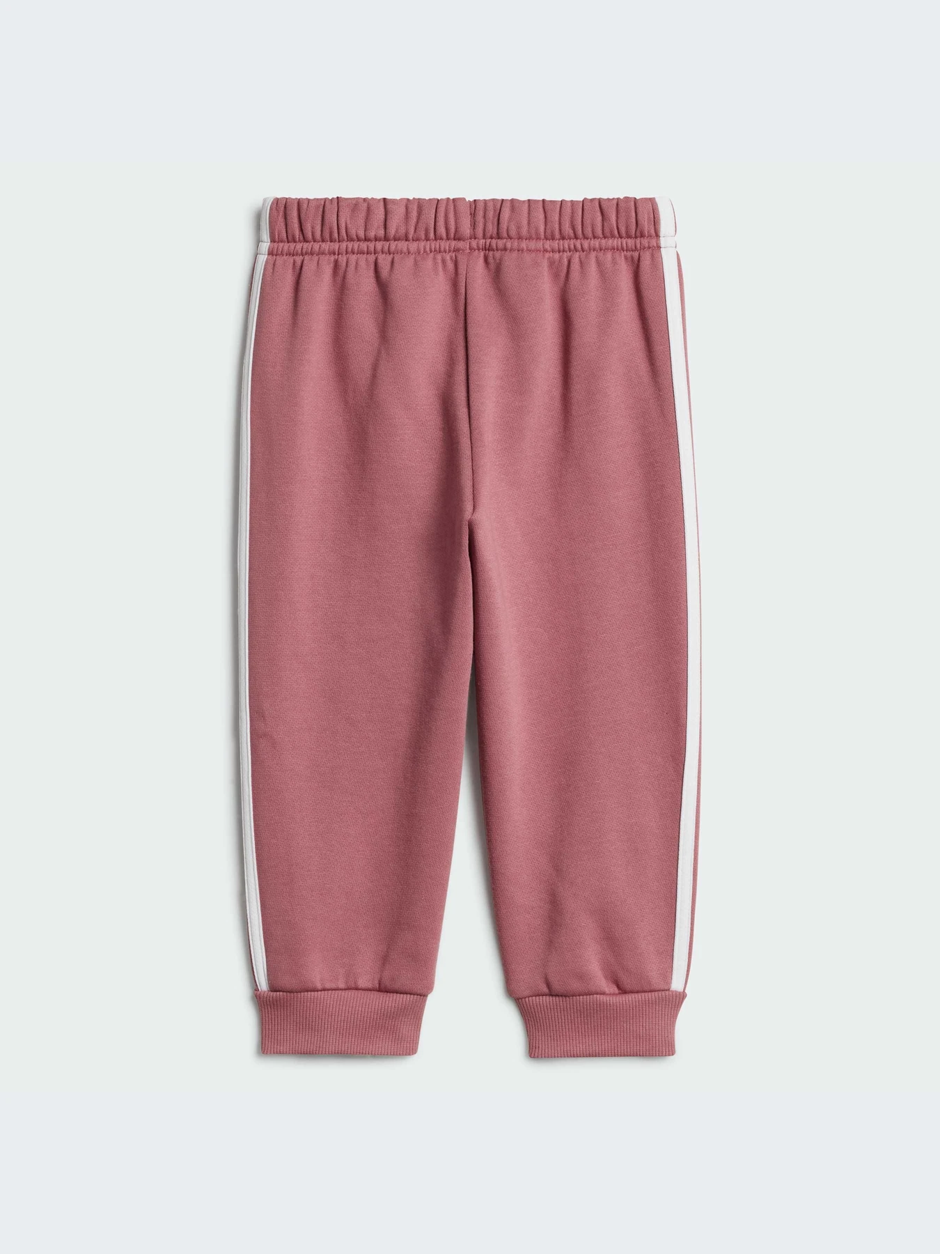 Костюмы Adidas модель IV7410 Костюмы Adidas модель IV7410 Фото