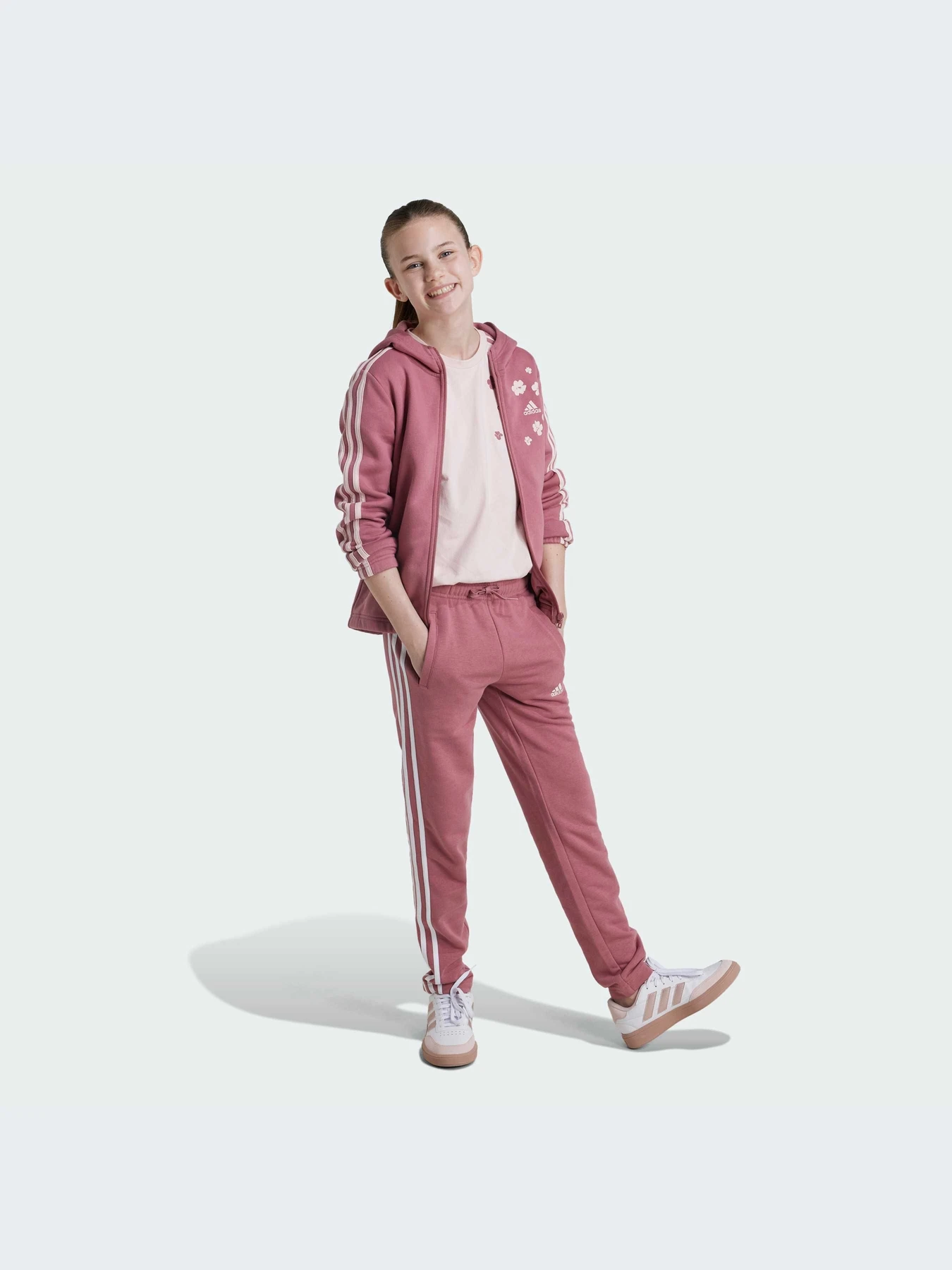 Футболки і поло Adidas модель IV7314 Футболки і поло Adidas модель IV7314 Фото