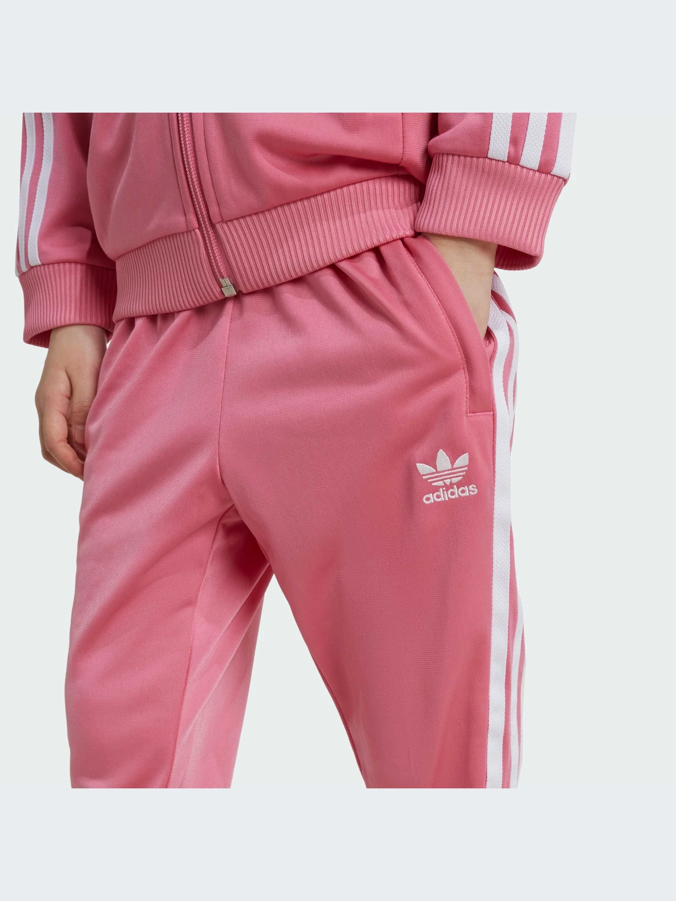 Костюмы Adidas Adicolor модель IY4797 Костюмы Adidas Adicolor модель IY4797 Фото