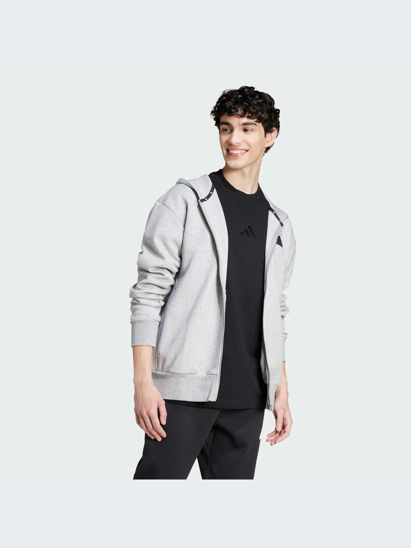 Худі та світшоти Adidas модель IW8597 Худі та світшоти Adidas модель IW8597 Фото