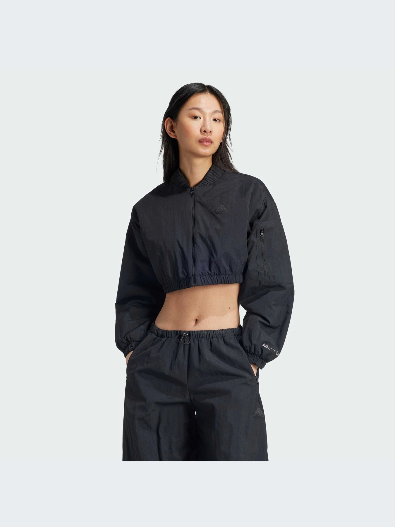 Куртки та дублянки Adidas модель IV9779 Куртки та дублянки Adidas модель IV9779 Фото