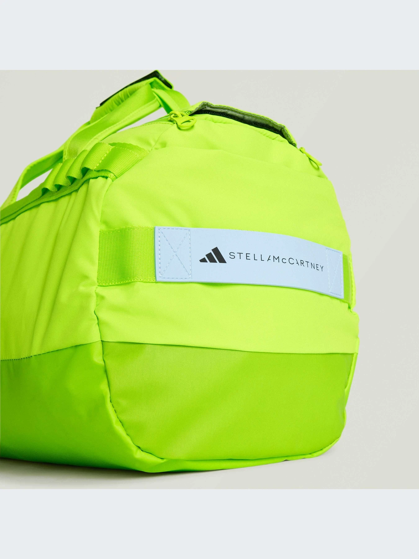 Сумки Adidas модель IX6597 Сумки Adidas модель IX6597 Фото