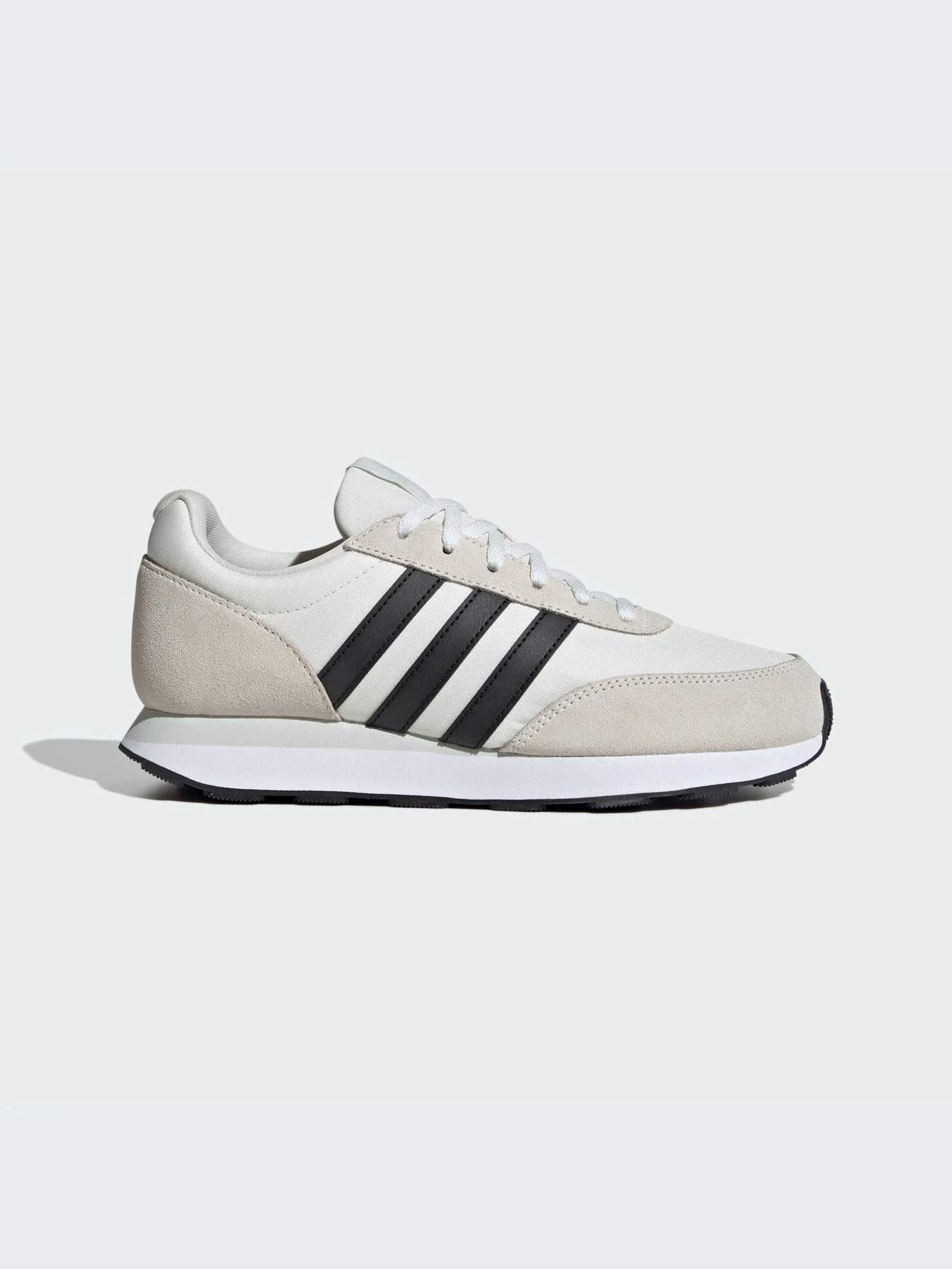 Кроссовки Adidas модель IE3808 Кроссовки Adidas модель IE3808 Фото