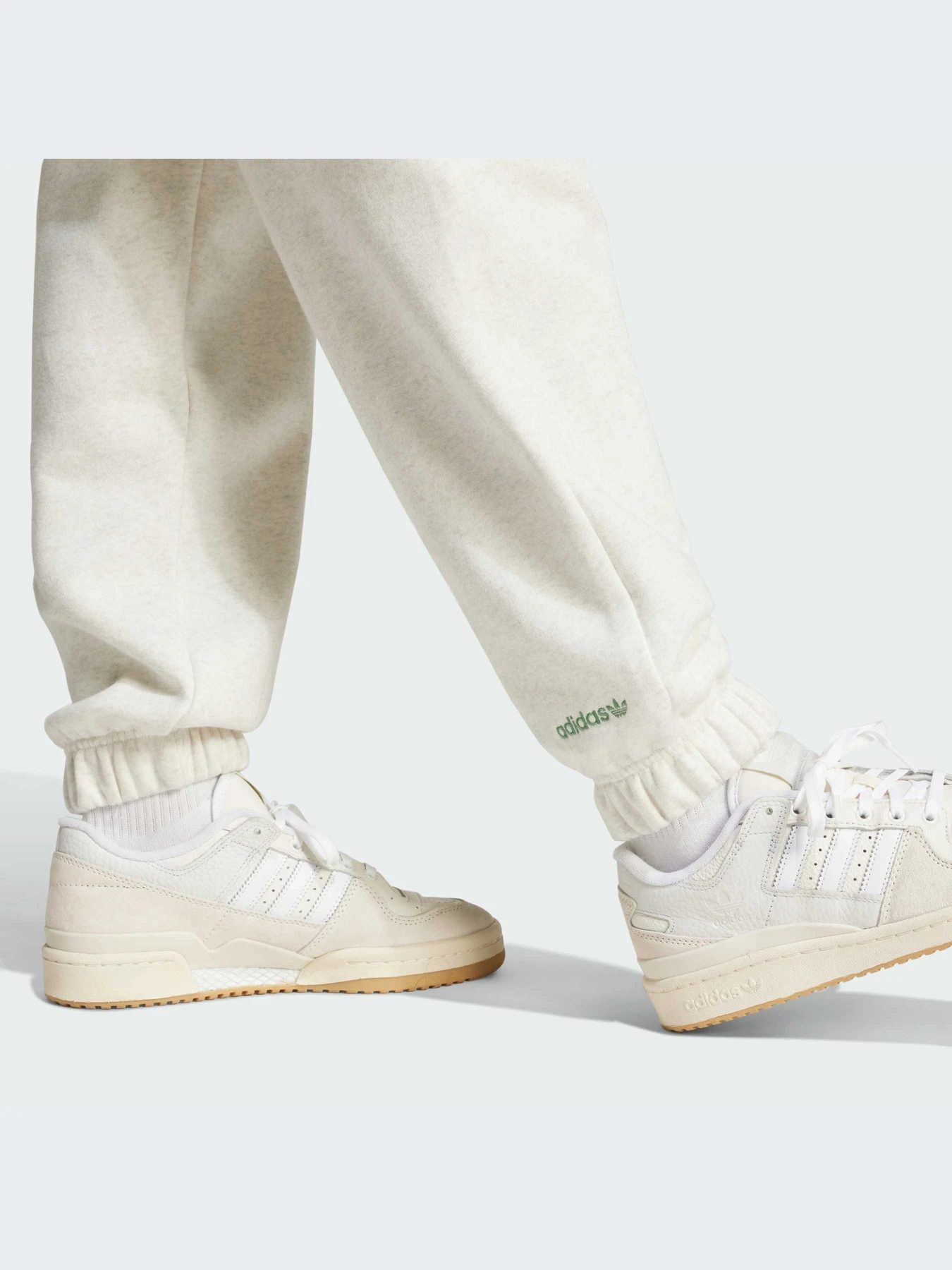 Брюки Adidas модель IX3533 Фото