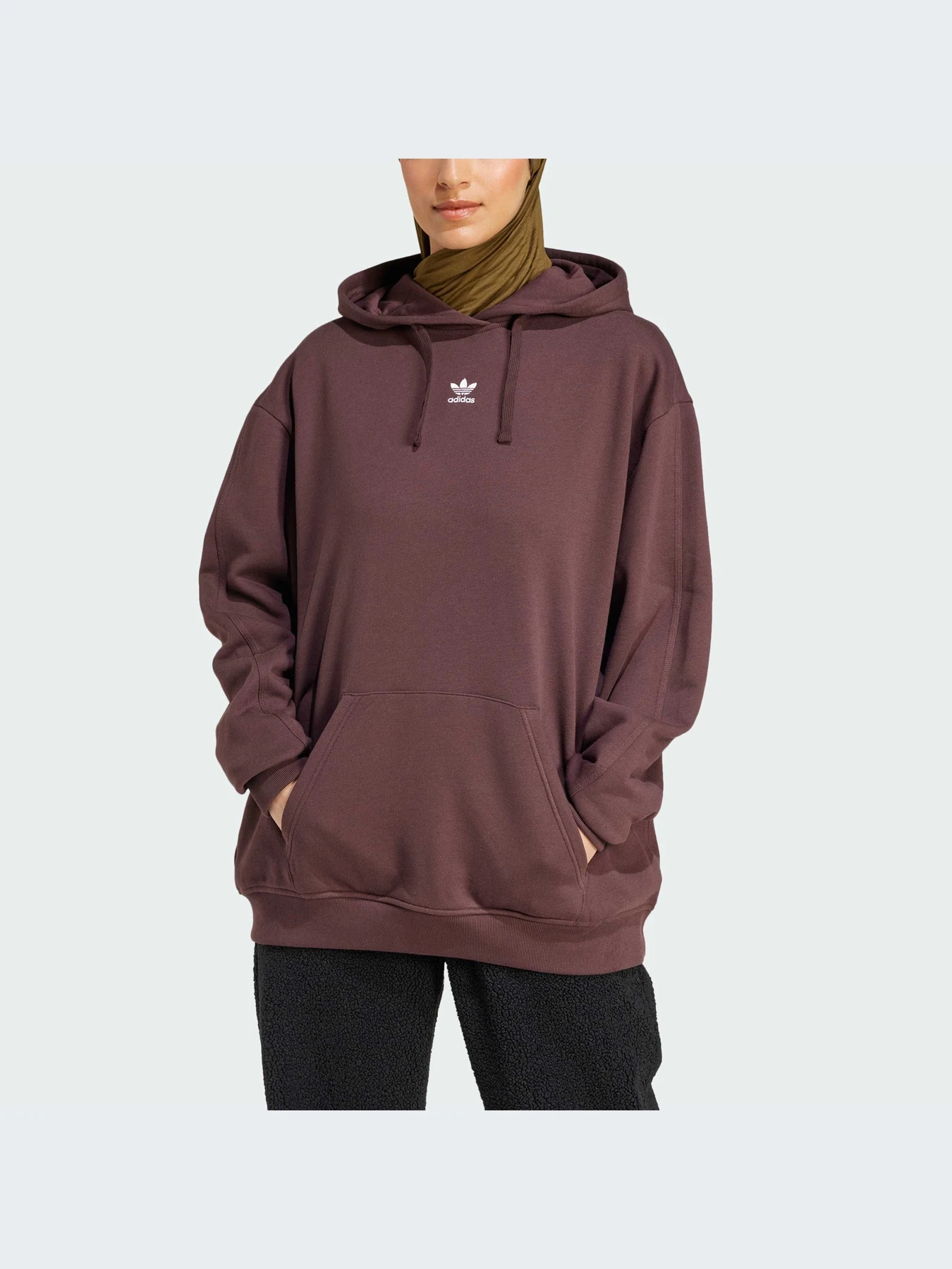Худи и свитшоты Adidas модель IY2435 Худи и свитшоты Adidas модель IY2435 Фото