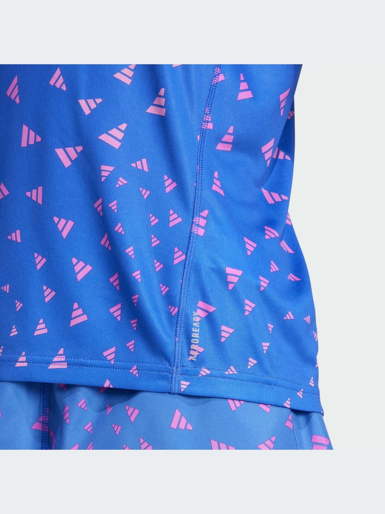 Футболки и поло Adidas модель IY7514 Футболки и поло Adidas модель IY7514 Фото