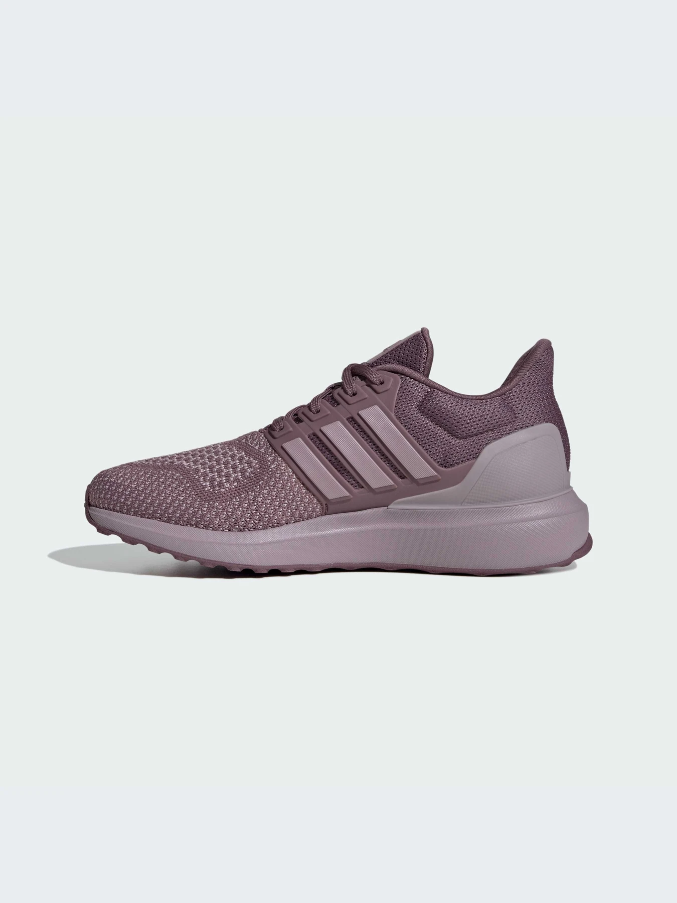 Кроссовки Adidas модель IE8960 Кроссовки Adidas модель IE8960 Фото