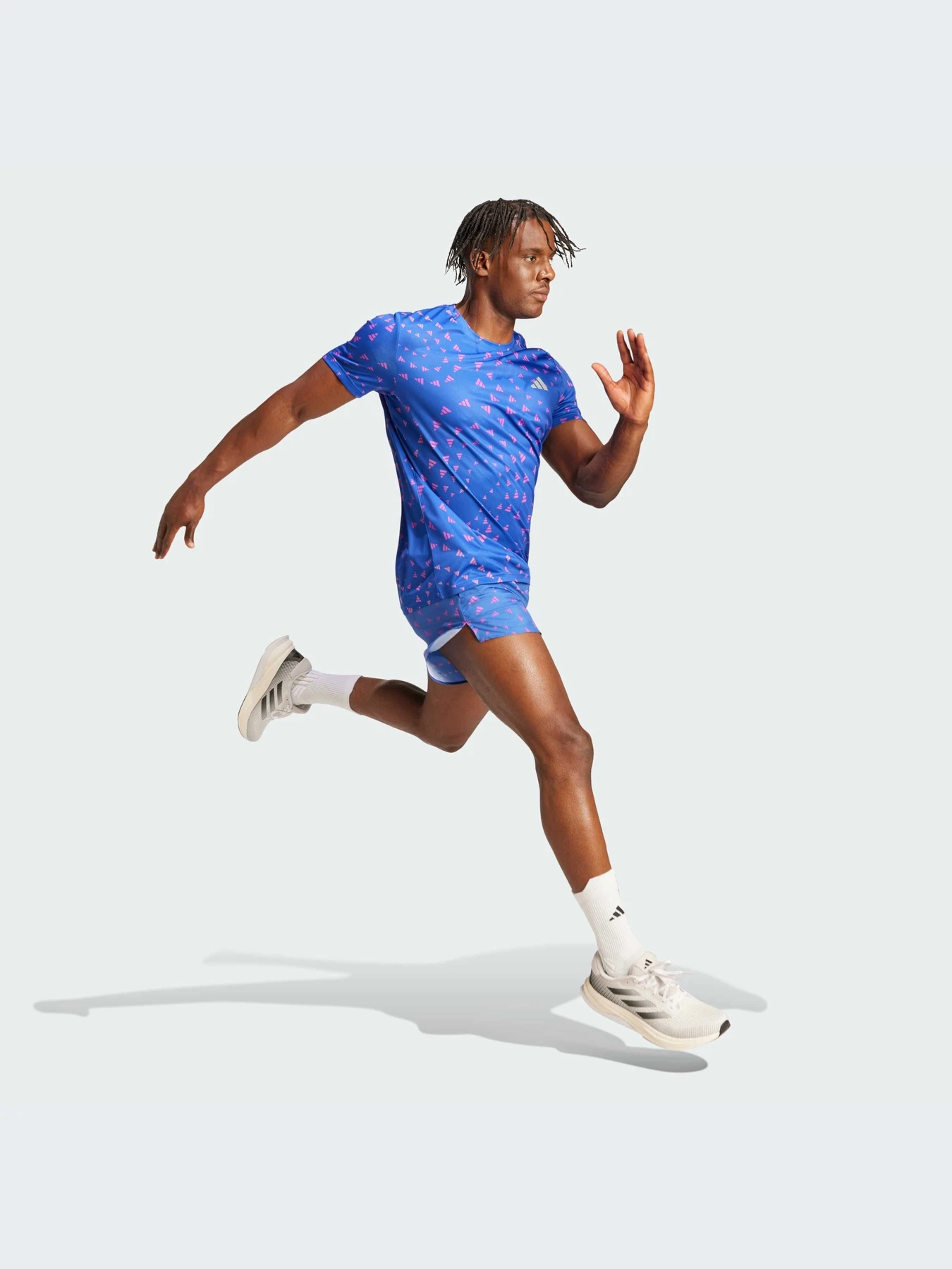 Футболки и поло Adidas модель IY1541 Футболки и поло Adidas модель IY1541 Фото