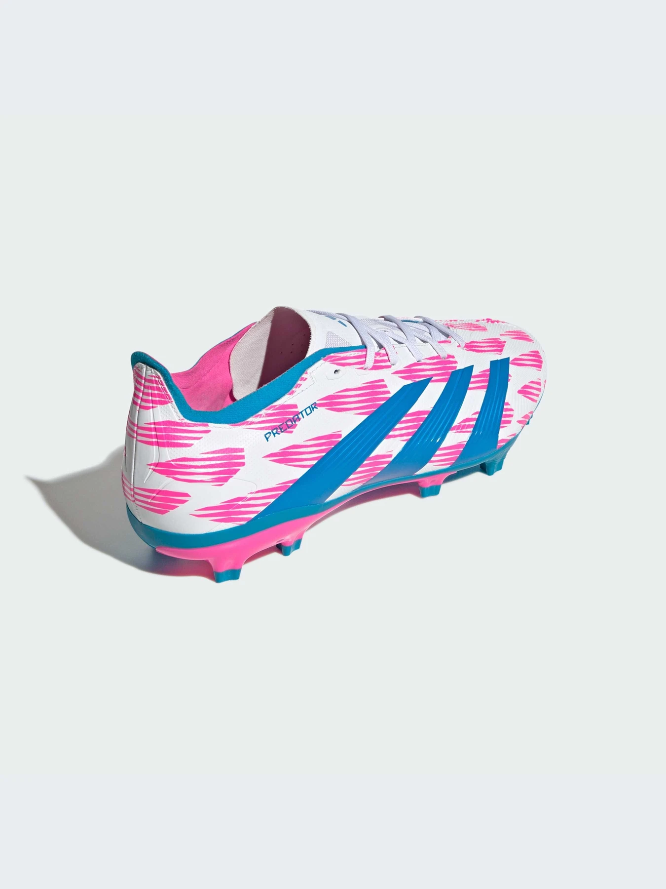 Кроссовки Adidas Predator модель IG6262 Фото
