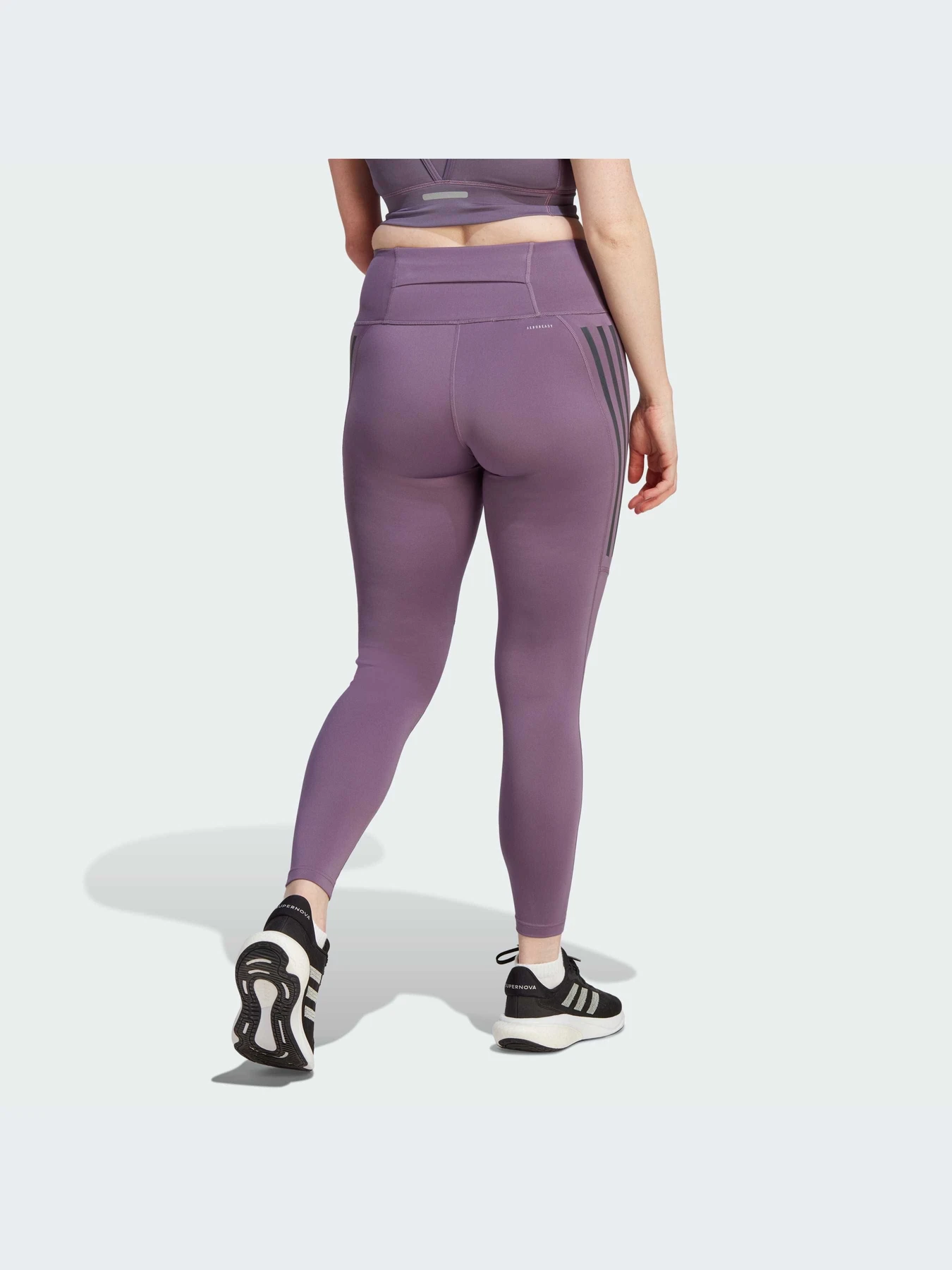 Брюки Adidas модель IJ6857 Брюки Adidas модель IJ6857 Фото