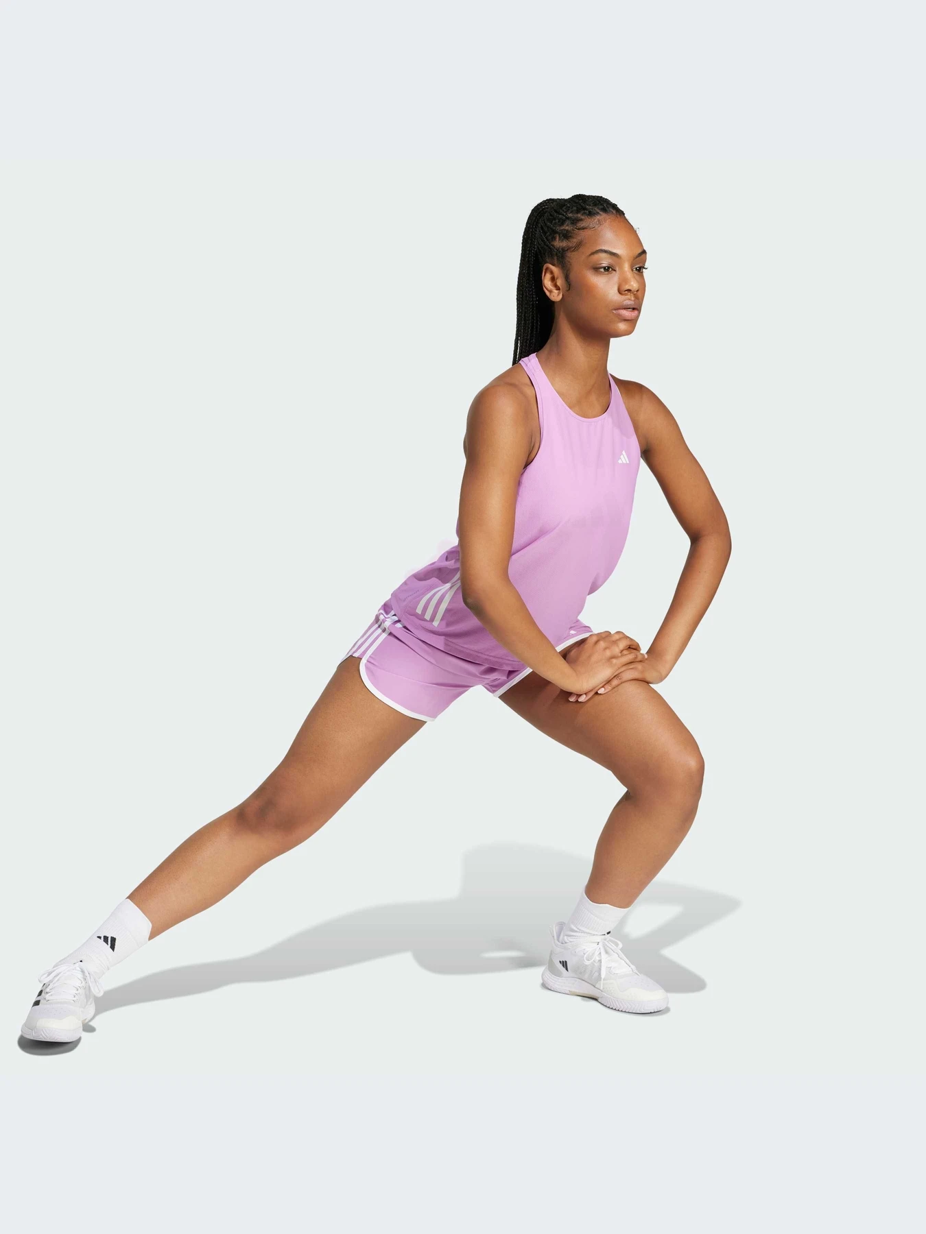 Футболки и поло Adidas модель IV5476 Футболки и поло Adidas модель IV5476 Фото