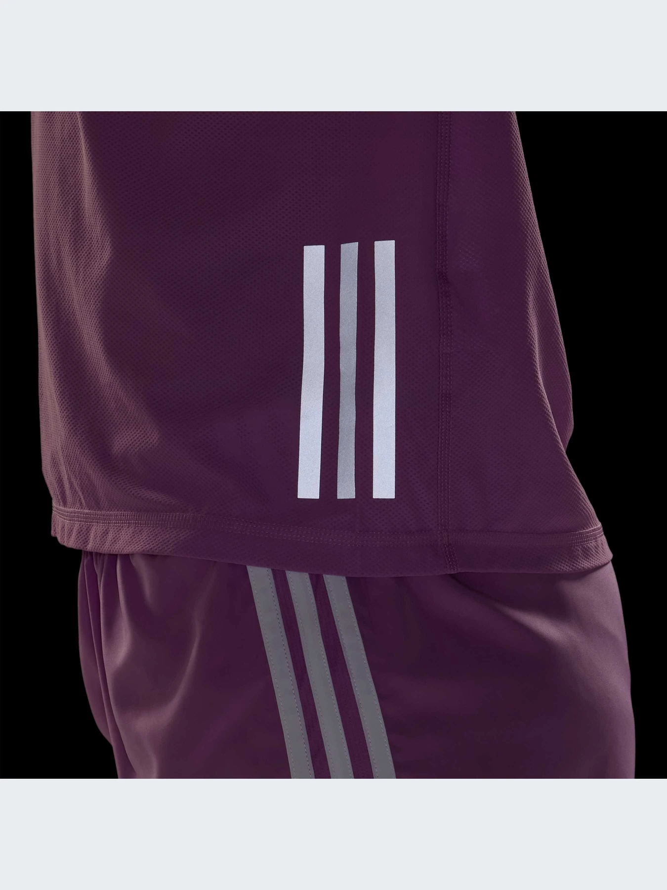 Футболки и поло Adidas модель IV5476 Футболки и поло Adidas модель IV5476 Фото
