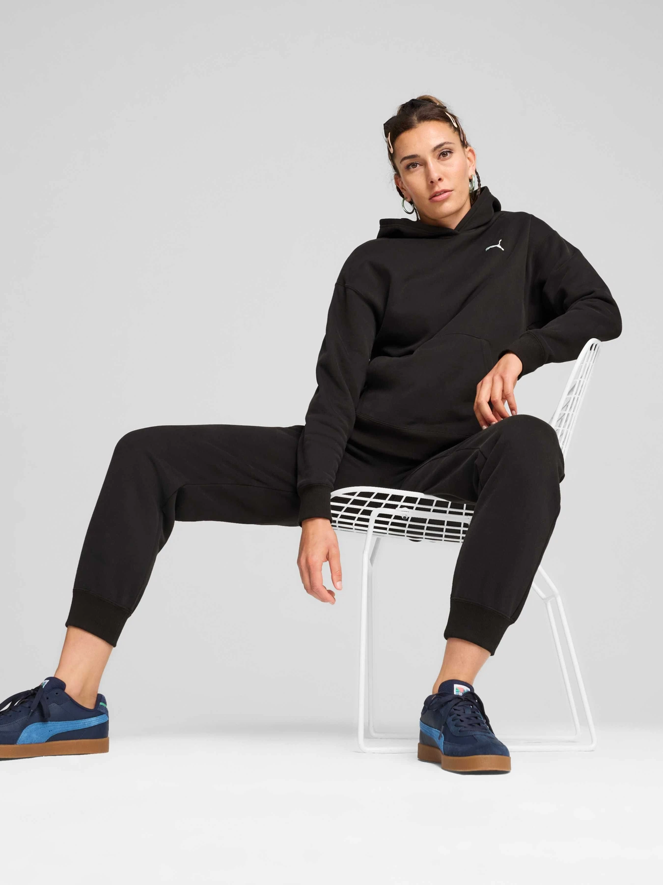 Костюмы PUMA Loungewear Tracksuit модель 683091 Костюмы PUMA Loungewear Tracksuit модель 683091 Фото