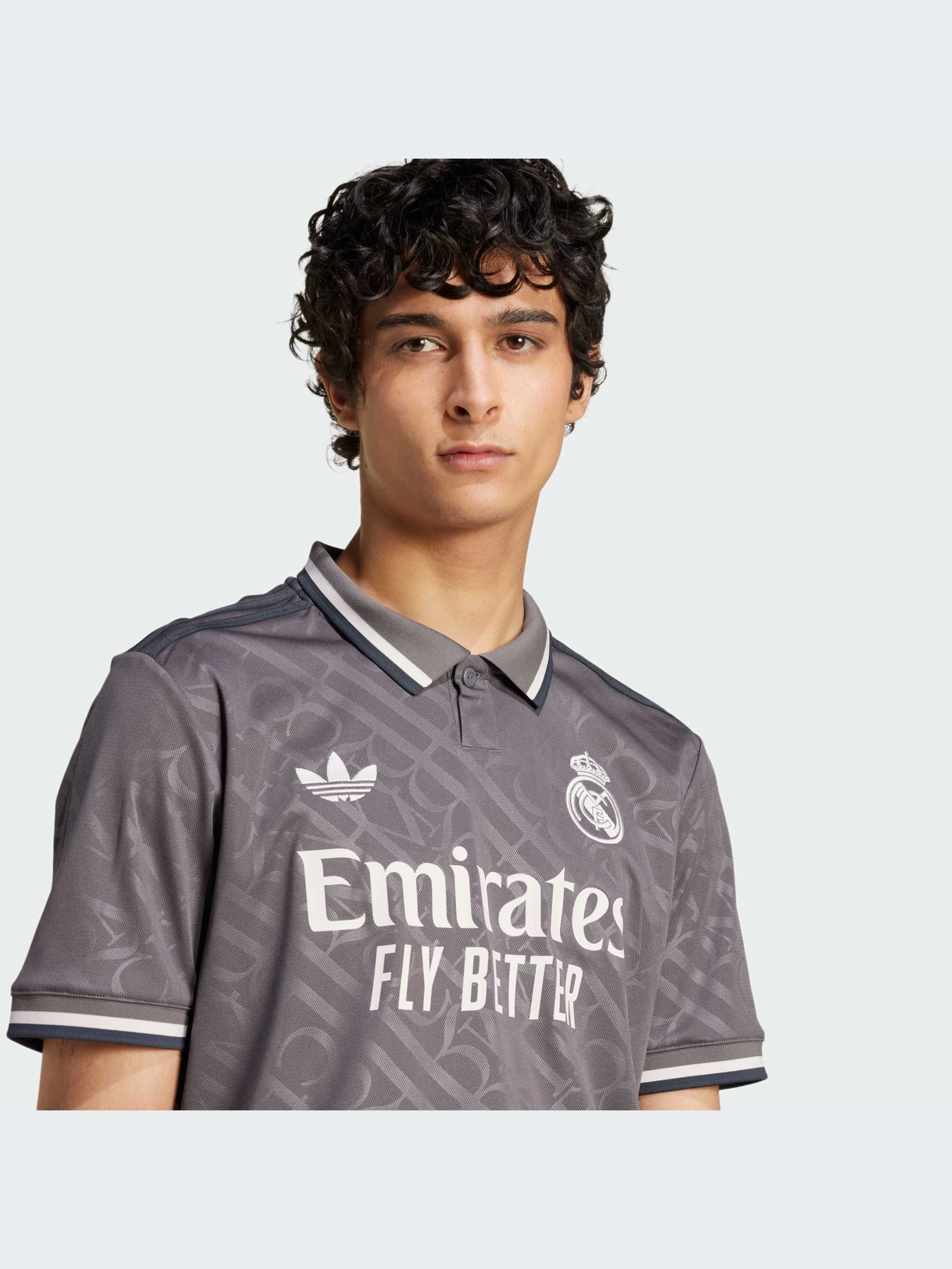 Футболки и поло Adidas модель IY1763 Футболки и поло Adidas модель IY1763 Фото