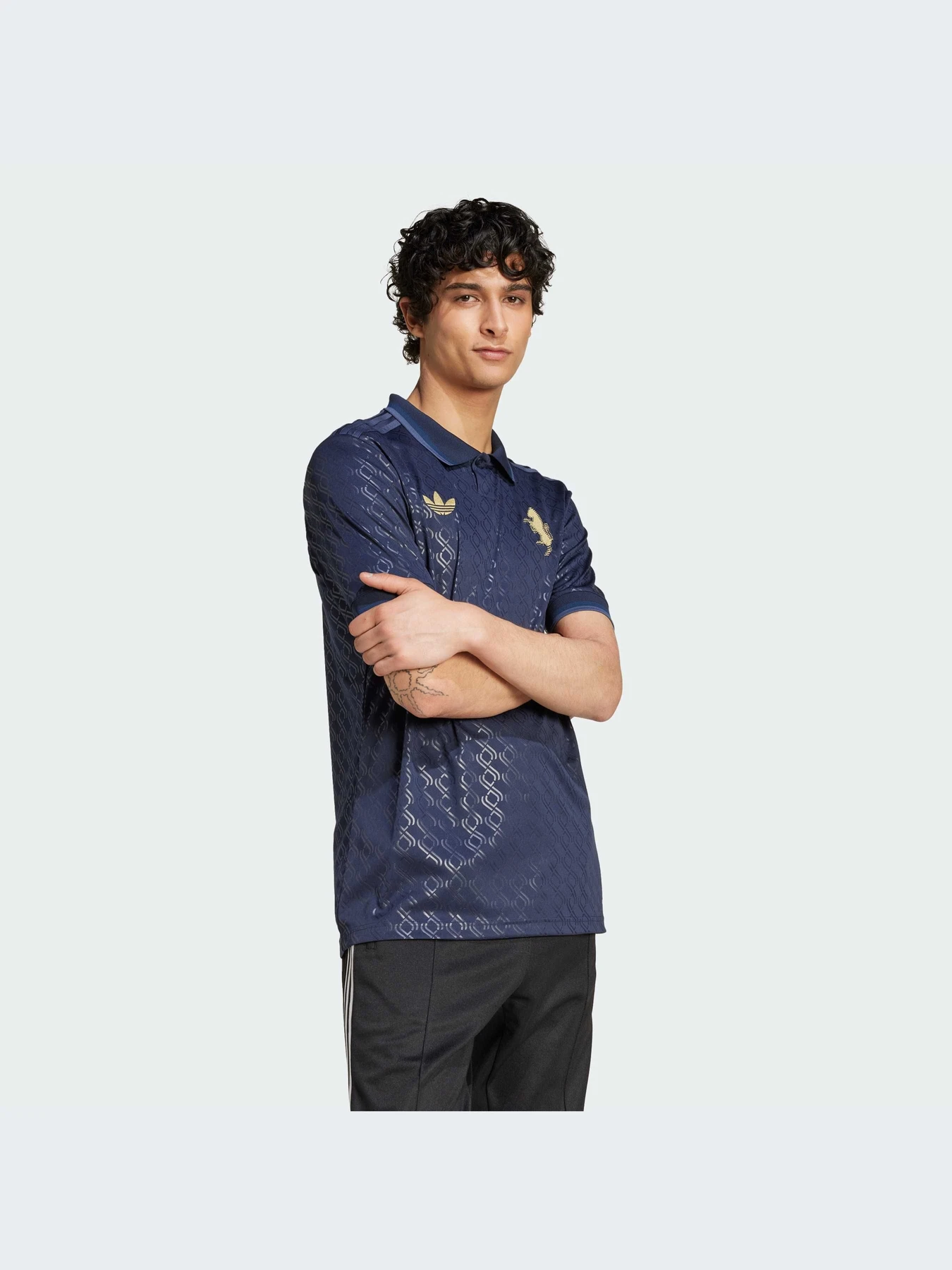 Футболки и поло Adidas модель IY5244 Футболки и поло Adidas модель IY5244 Фото