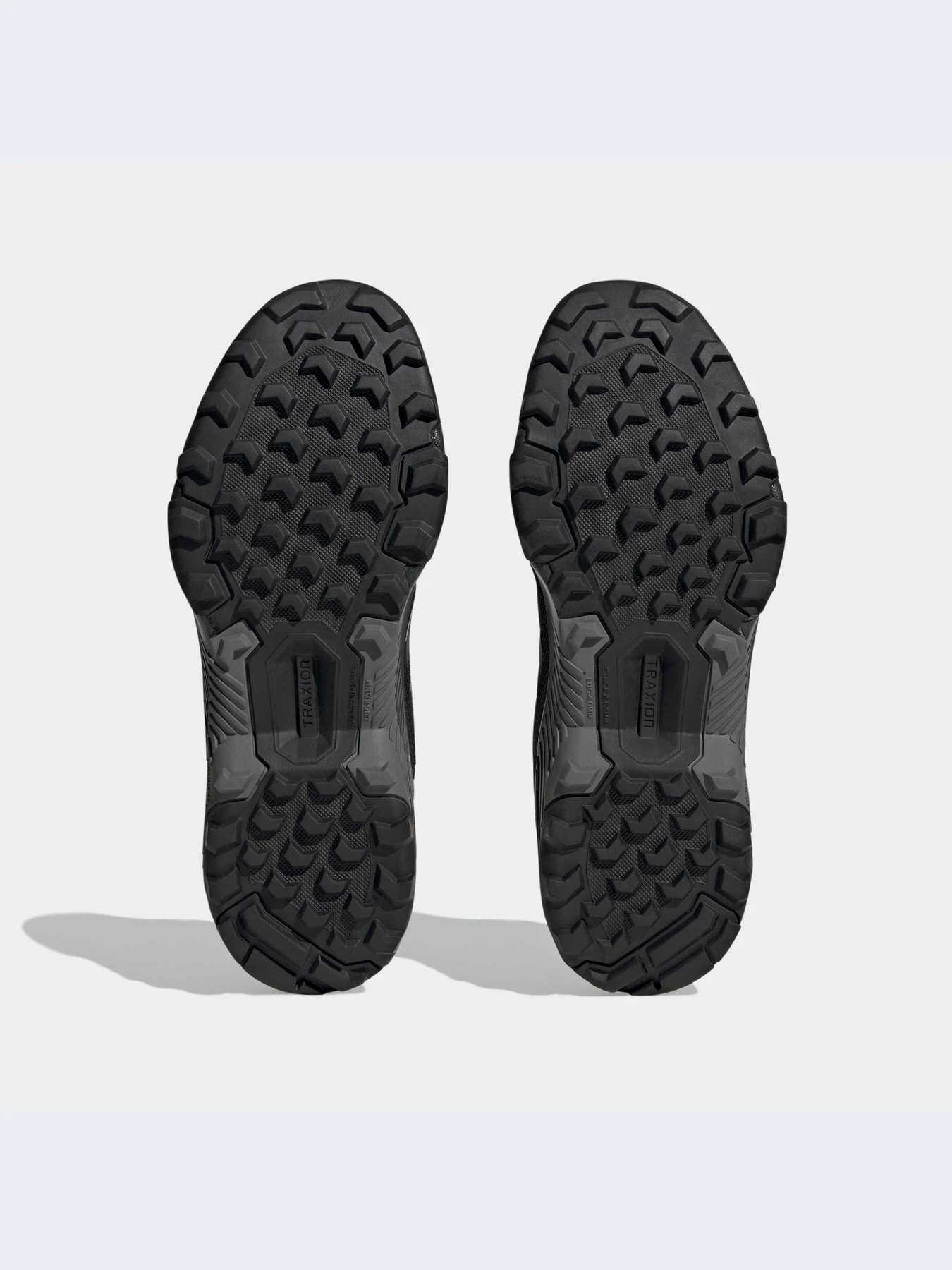 Кроссовки Adidas модель HQ0935 Фото