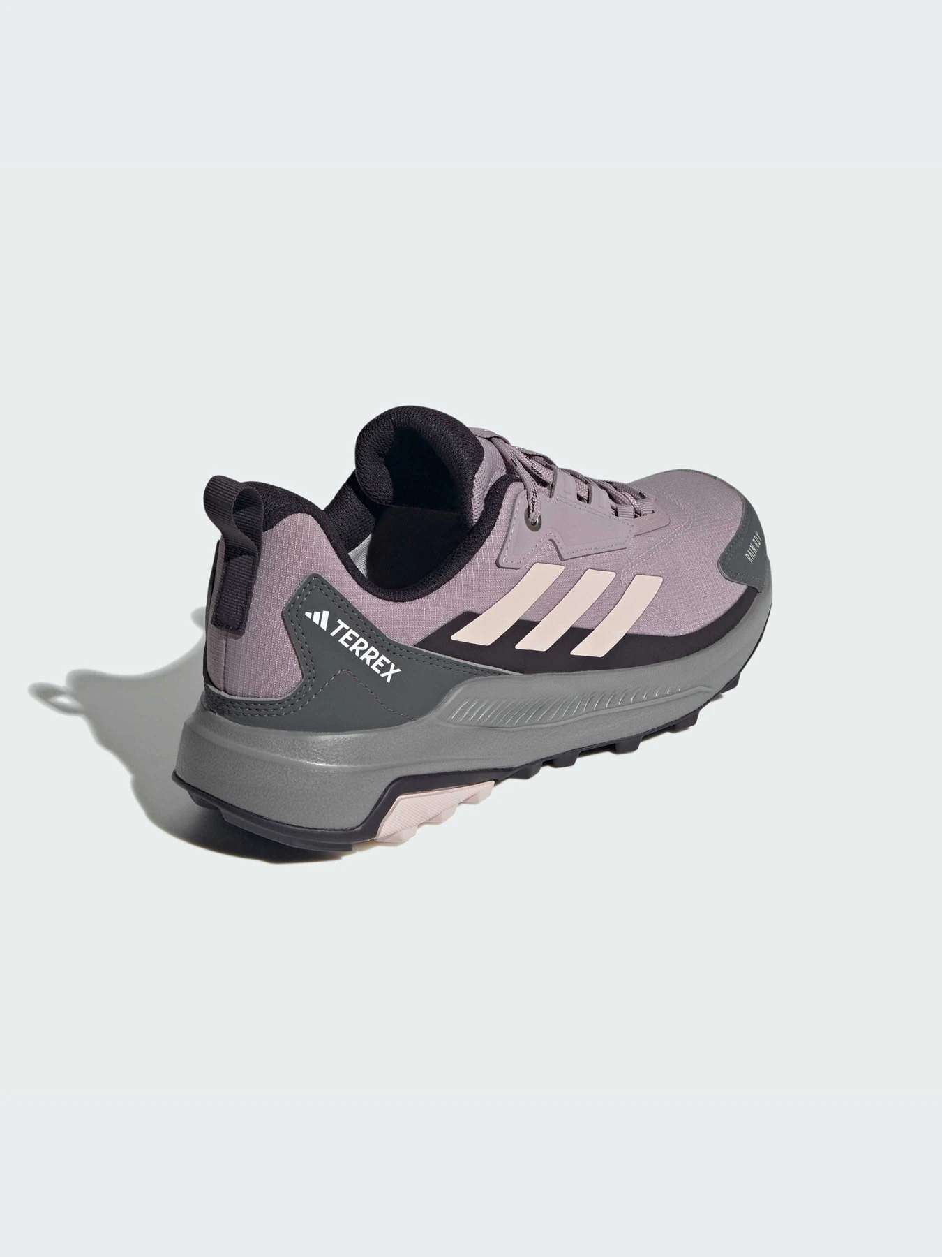 Кросівки Adidas модель ID3471 Фото