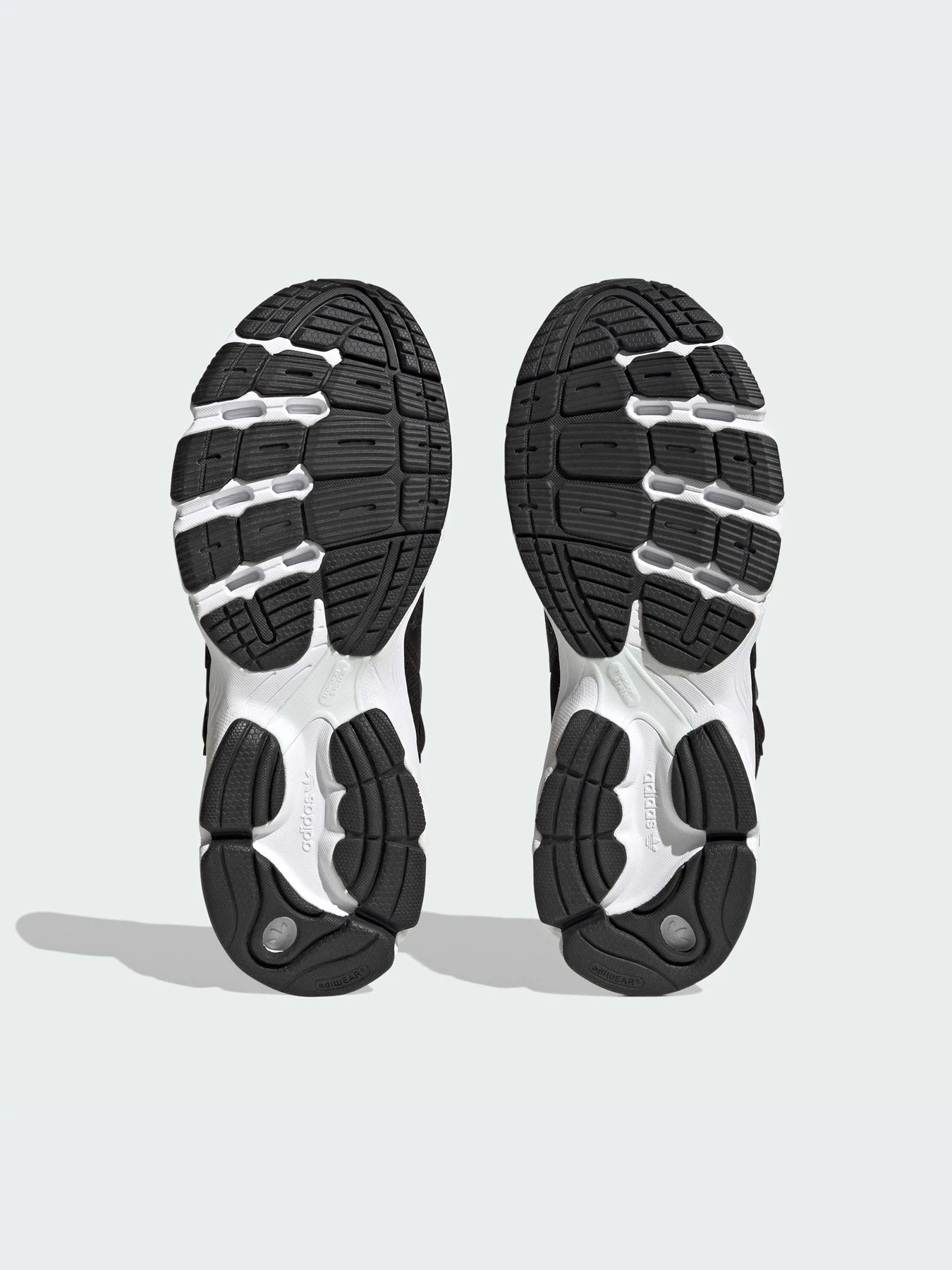 Кросівки Adidas Astir модель IE9886 Фото
