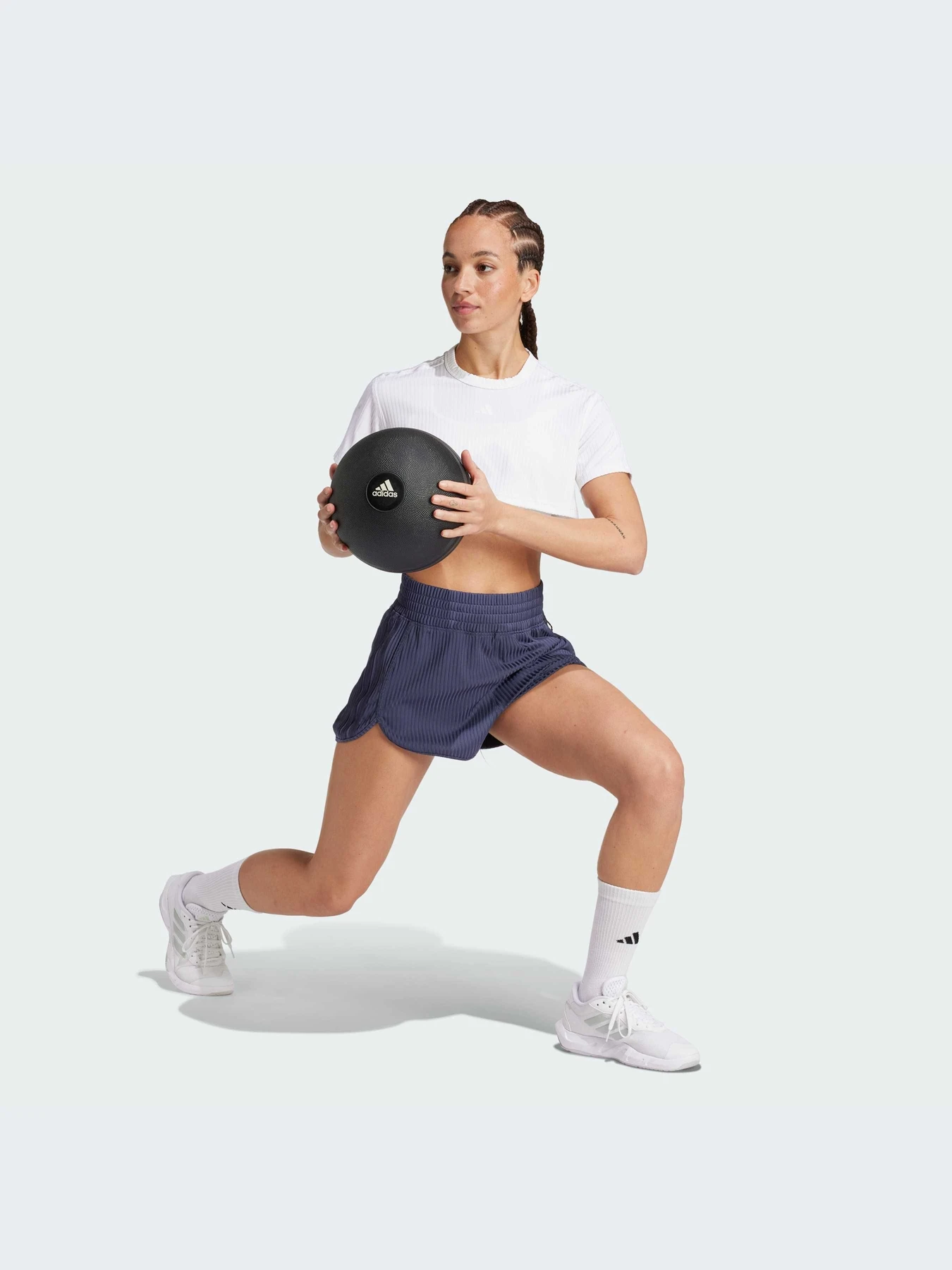 Шорты Adidas 3 Stripes модель IK5457 Шорты Adidas 3 Stripes модель IK5457 Фото