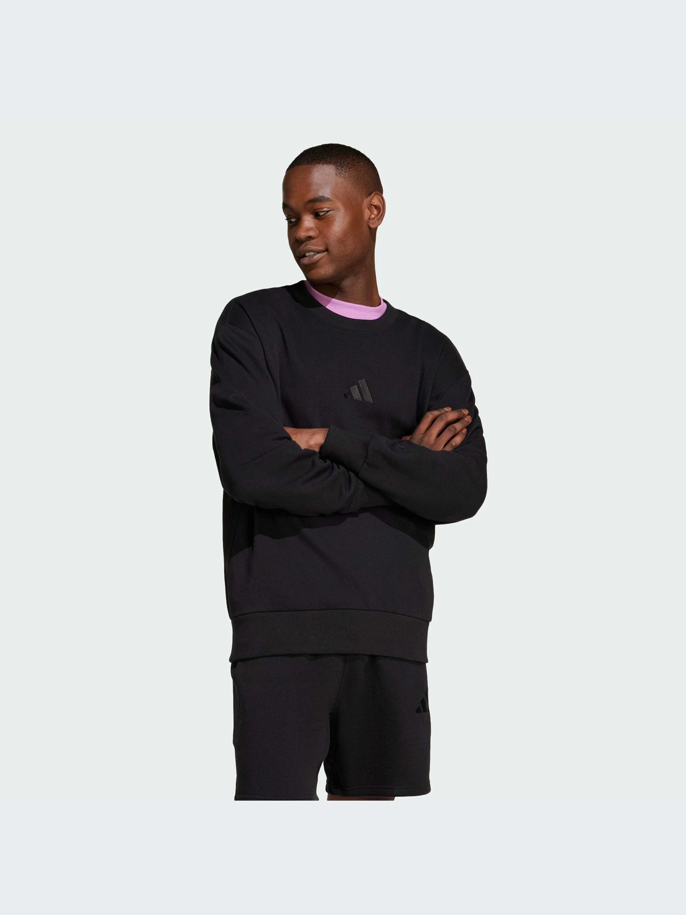Худи и свитшоты Adidas модель IX1261 Худи и свитшоты Adidas модель IX1261 Фото