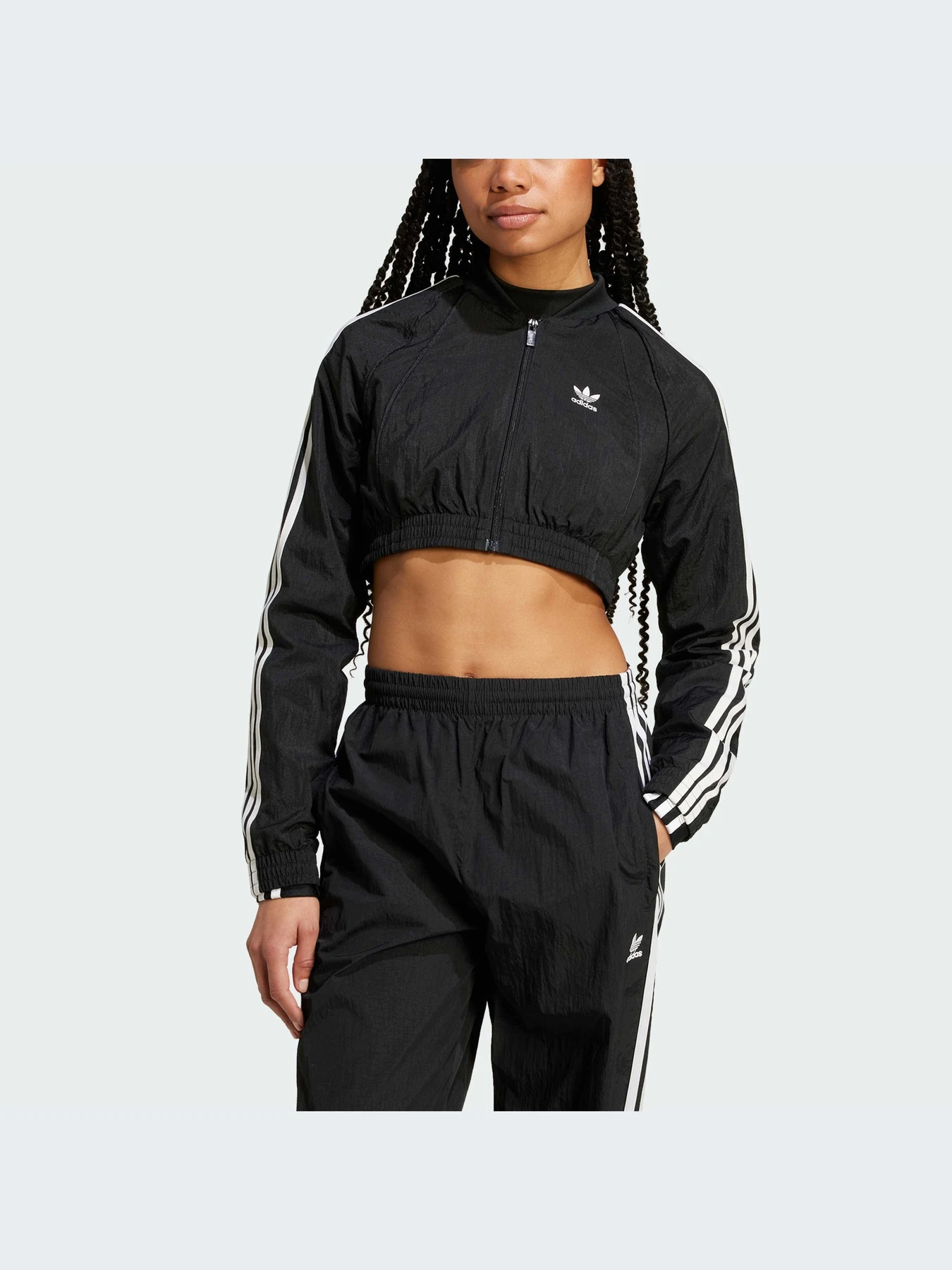 Худи и свитшоты Adidas модель IW5484 Худи и свитшоты Adidas модель IW5484 Фото