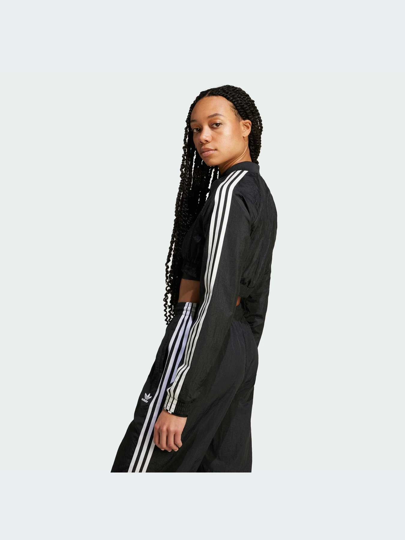 Худи и свитшоты Adidas модель IW5484 Худи и свитшоты Adidas модель IW5484 Фото