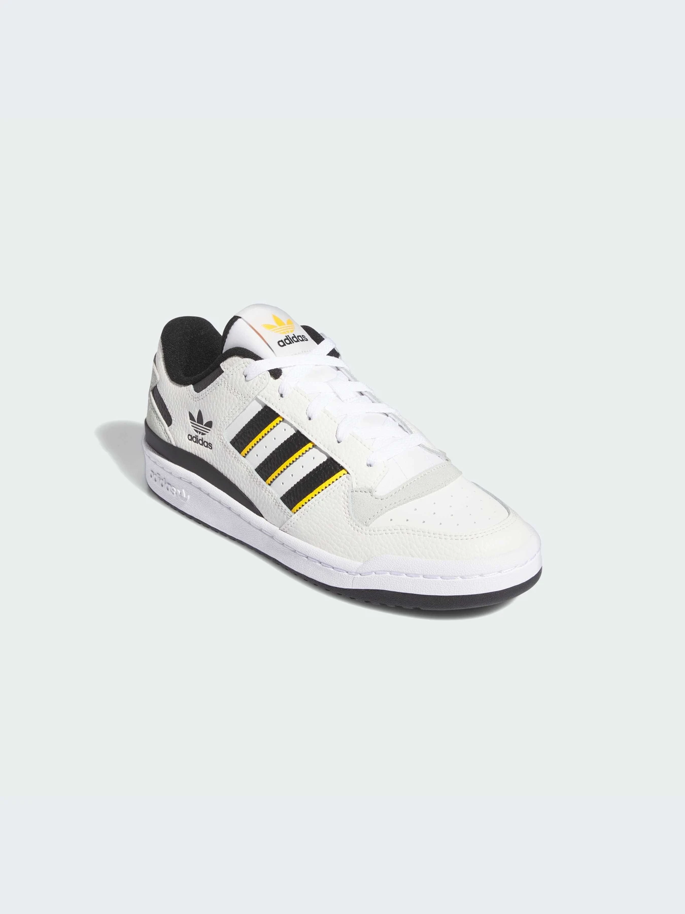 Кроссовки Adidas Forum модель IH7906 Кроссовки Adidas Forum модель IH7906 Фото