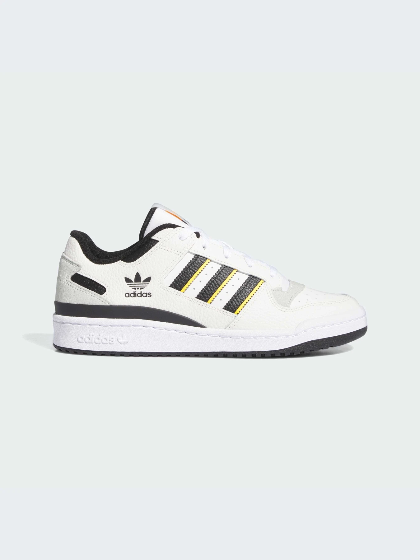Кроссовки Adidas Forum модель IH7906 Кроссовки Adidas Forum модель IH7906 Фото