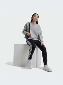 Худи и свитшоты Adidas модель IZ4813 Фото