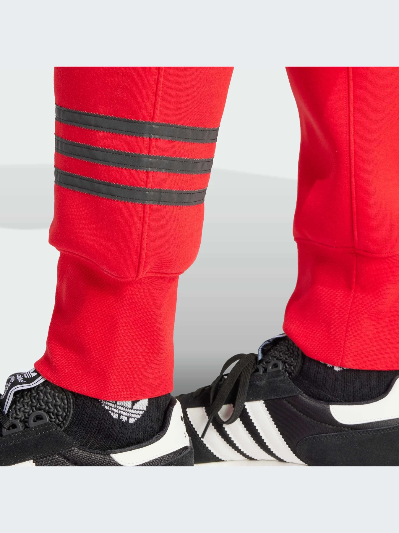 Штани Adidas модель IR9443 Фото