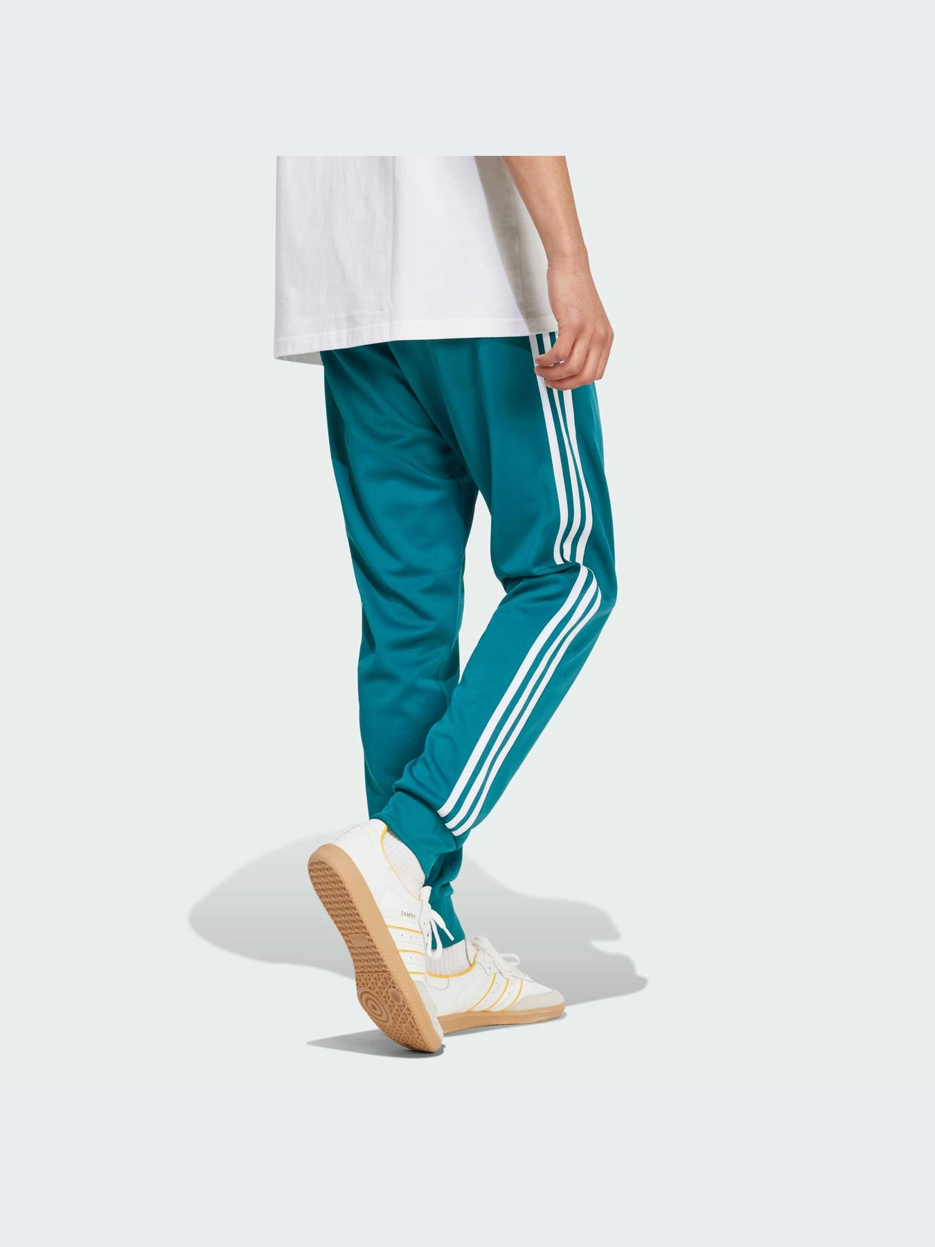 Брюки Adidas модель IY9862 Брюки Adidas модель IY9862 Фото