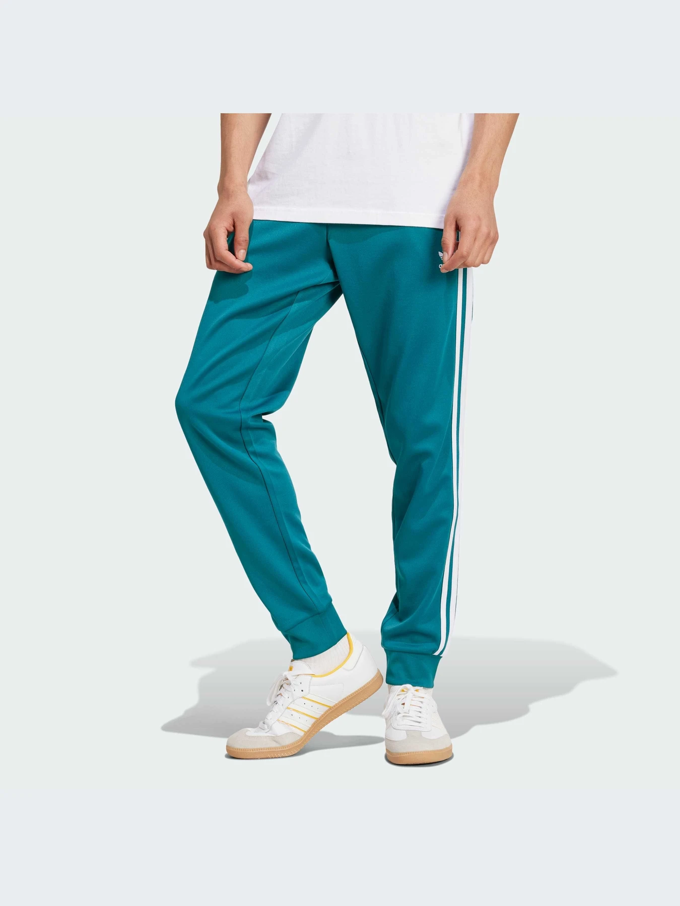 Брюки Adidas модель IY9862 Брюки Adidas модель IY9862 Фото