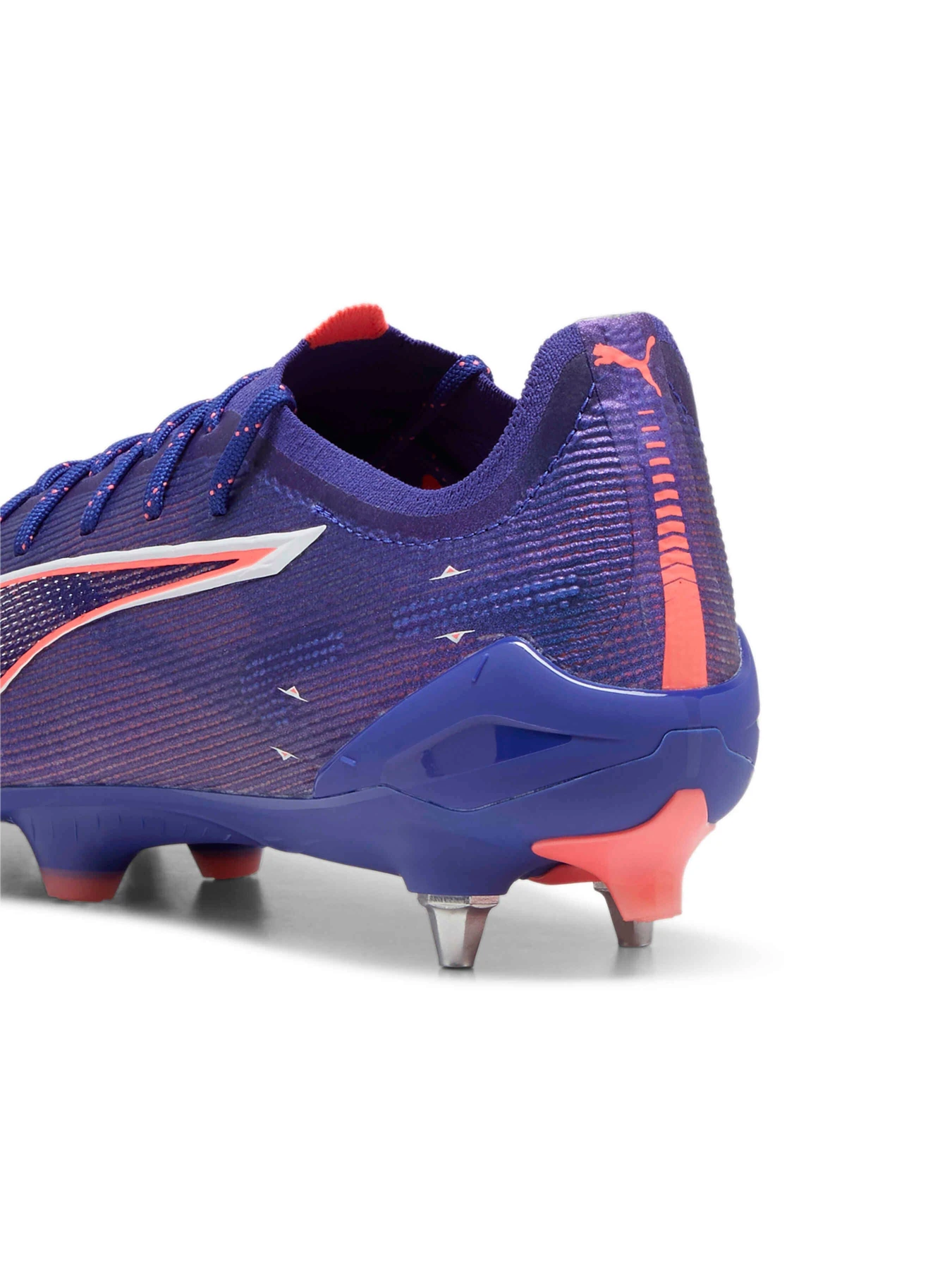 Кроссовки PUMA Ultra 5 Ultimate Mxsg модель 107883 Кроссовки PUMA Ultra 5 Ultimate Mxsg модель 107883 Фото