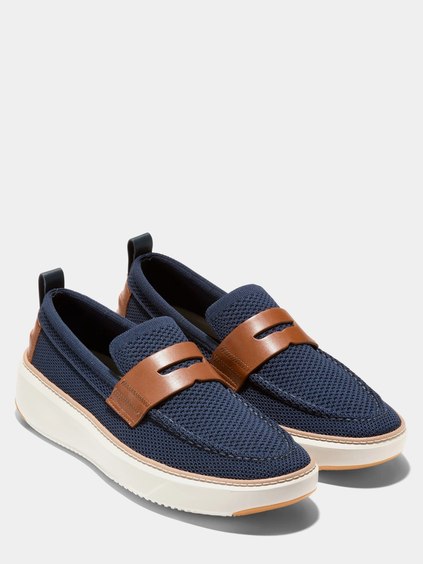 Туфли и лоферы Cole Haan модель C40049 Фото