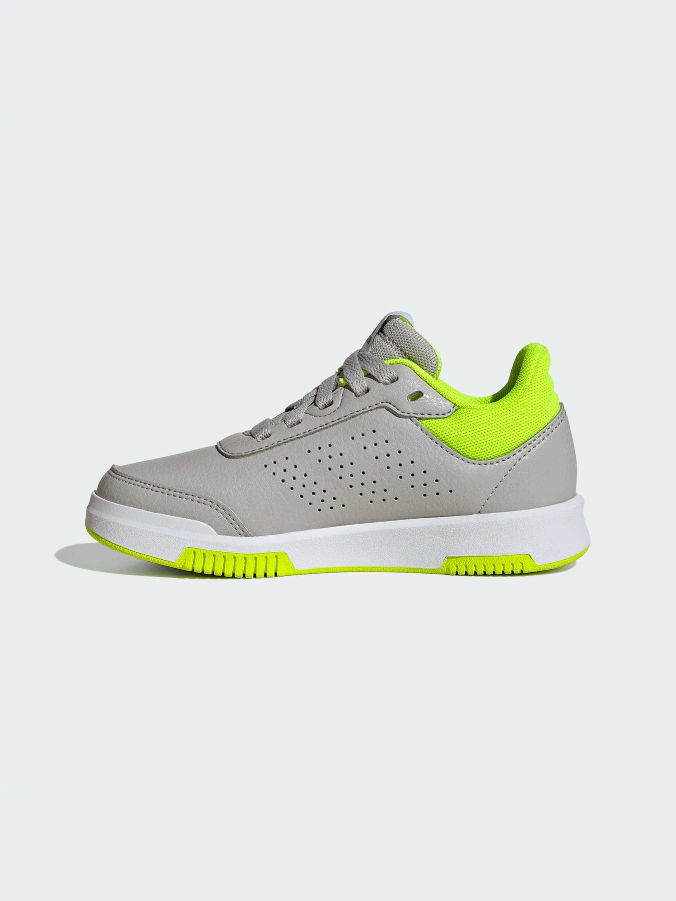 Кроссовки Adidas модель IF8668 Кроссовки Adidas модель IF8668 Фото