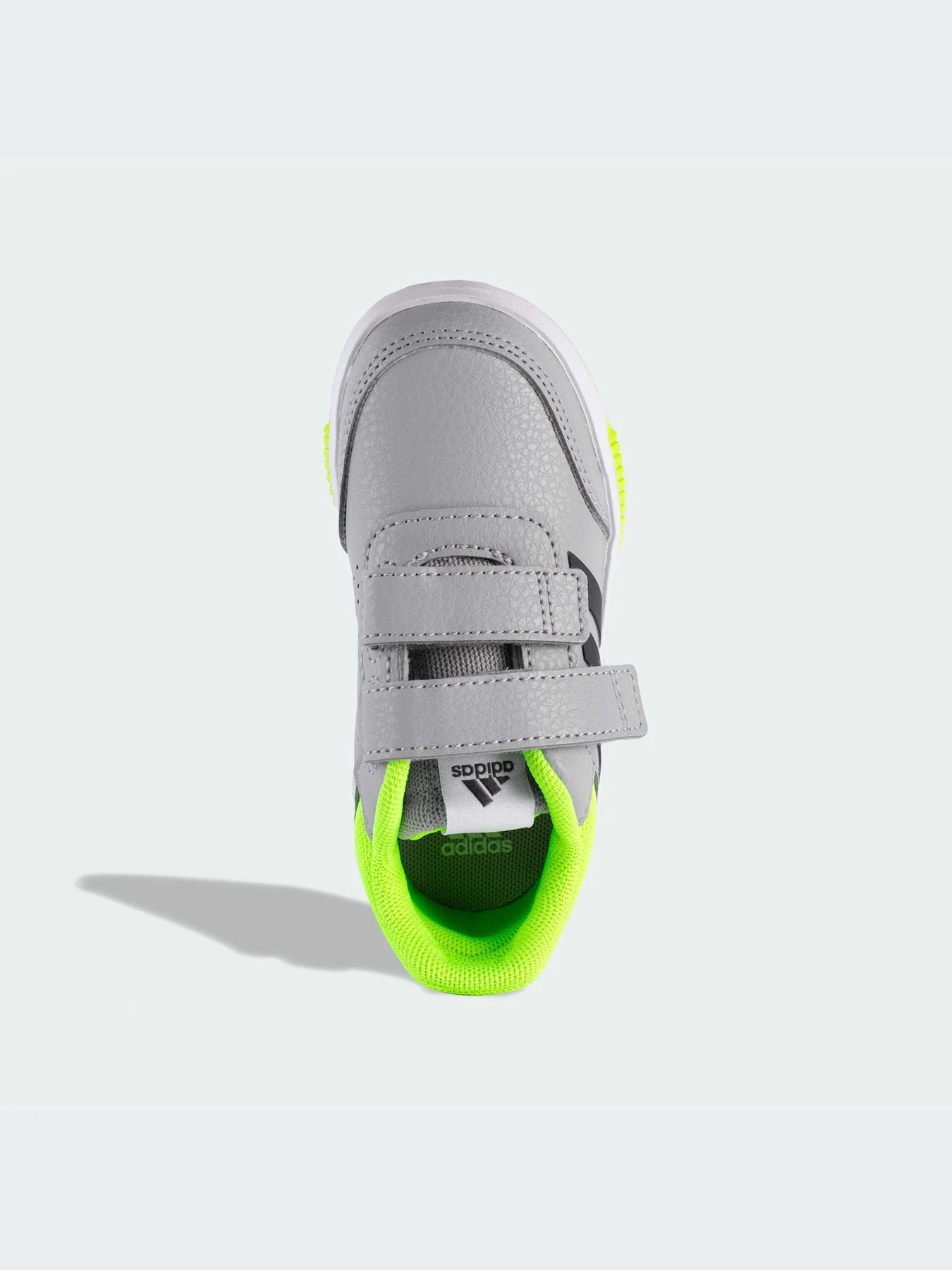 Кроссовки Adidas модель IG8800 Кроссовки Adidas модель IG8800 Фото