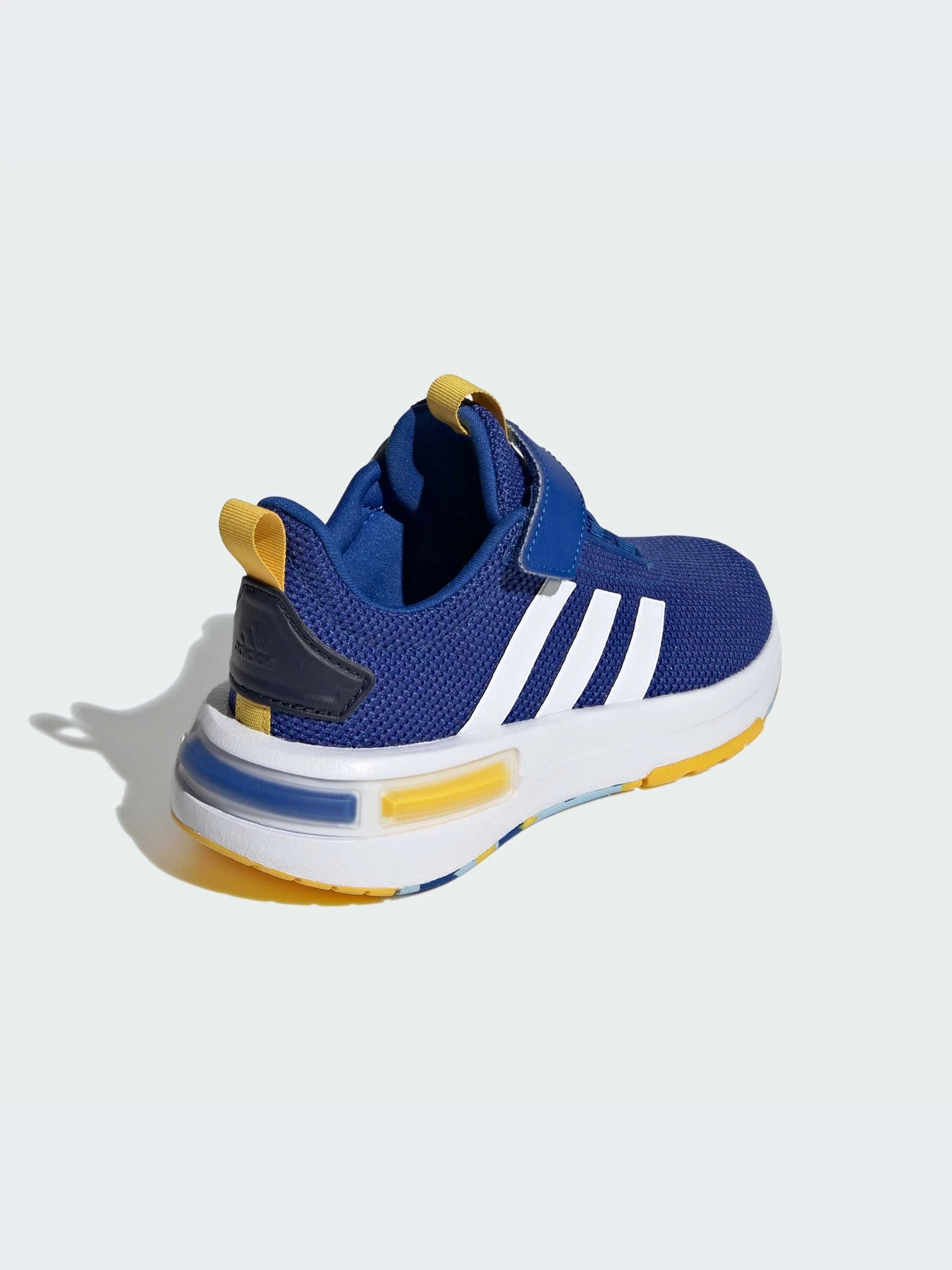 Кроссовки Adidas Racer модель IE6423 Кроссовки Adidas Racer модель IE6423 Фото