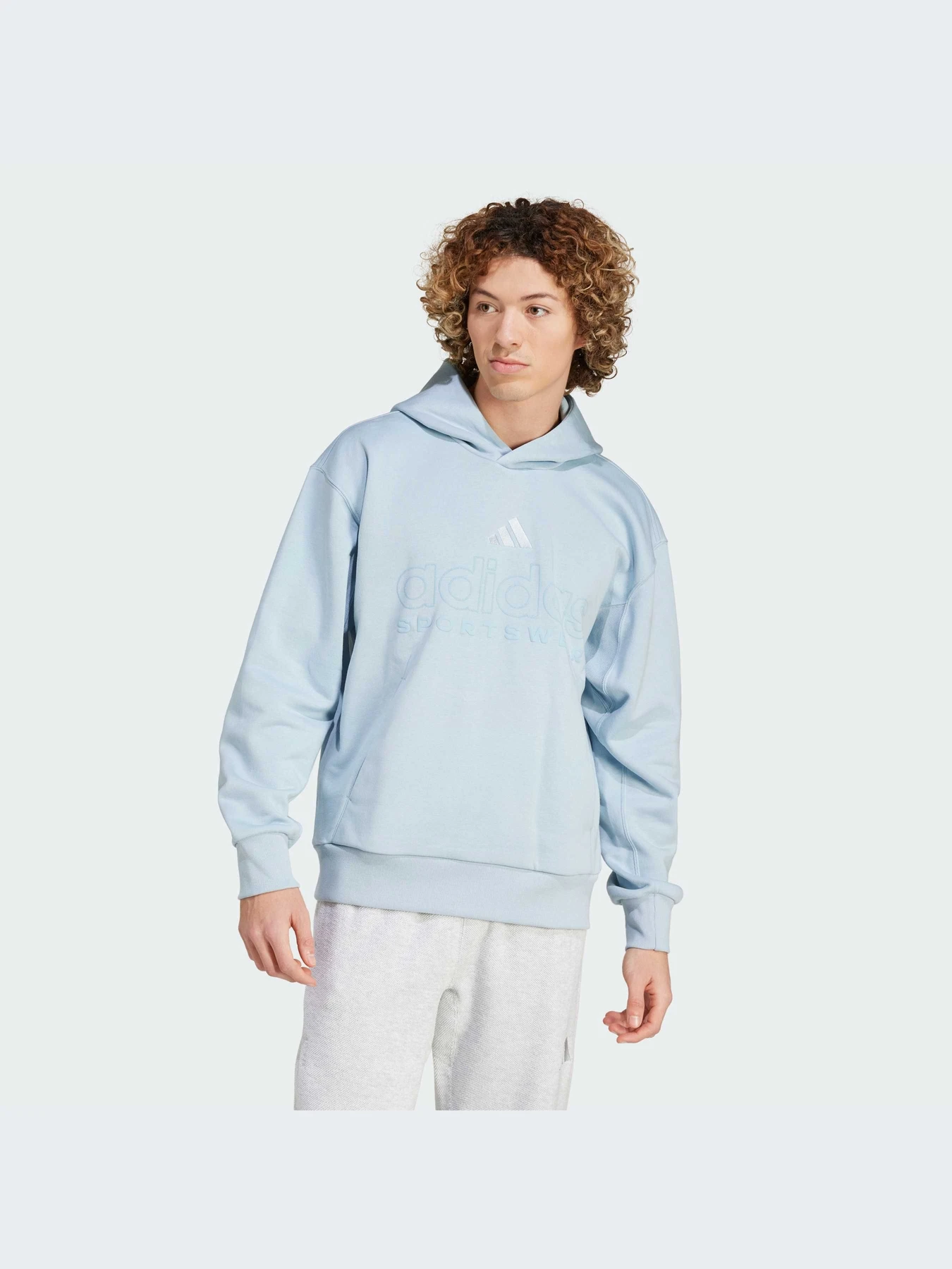 Худи и свитшоты Adidas модель IY6596 Худи и свитшоты Adidas модель IY6596 Фото