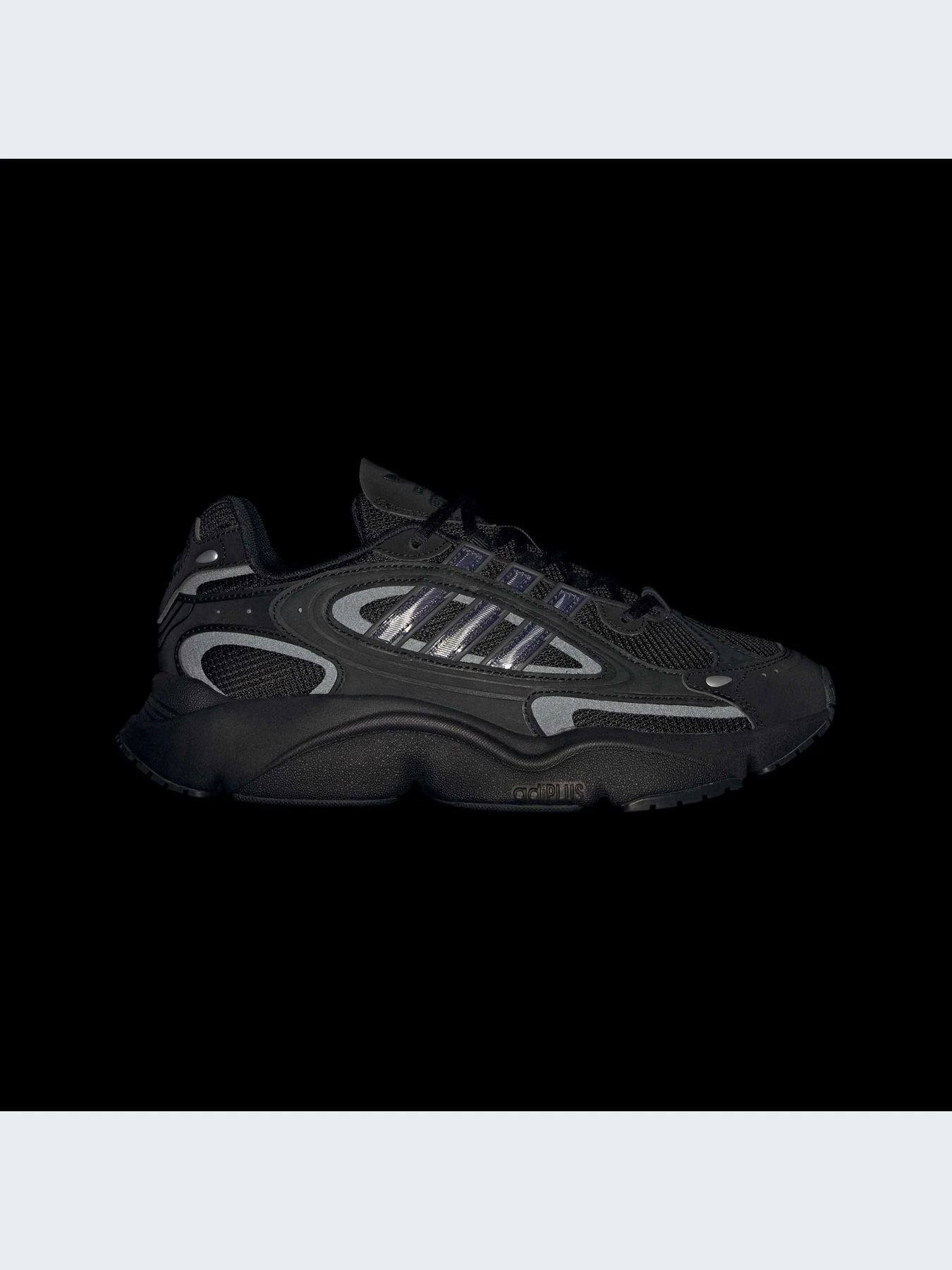 Кроссовки Adidas Ozweego модель IF9601 Кроссовки Adidas Ozweego модель IF9601 Фото