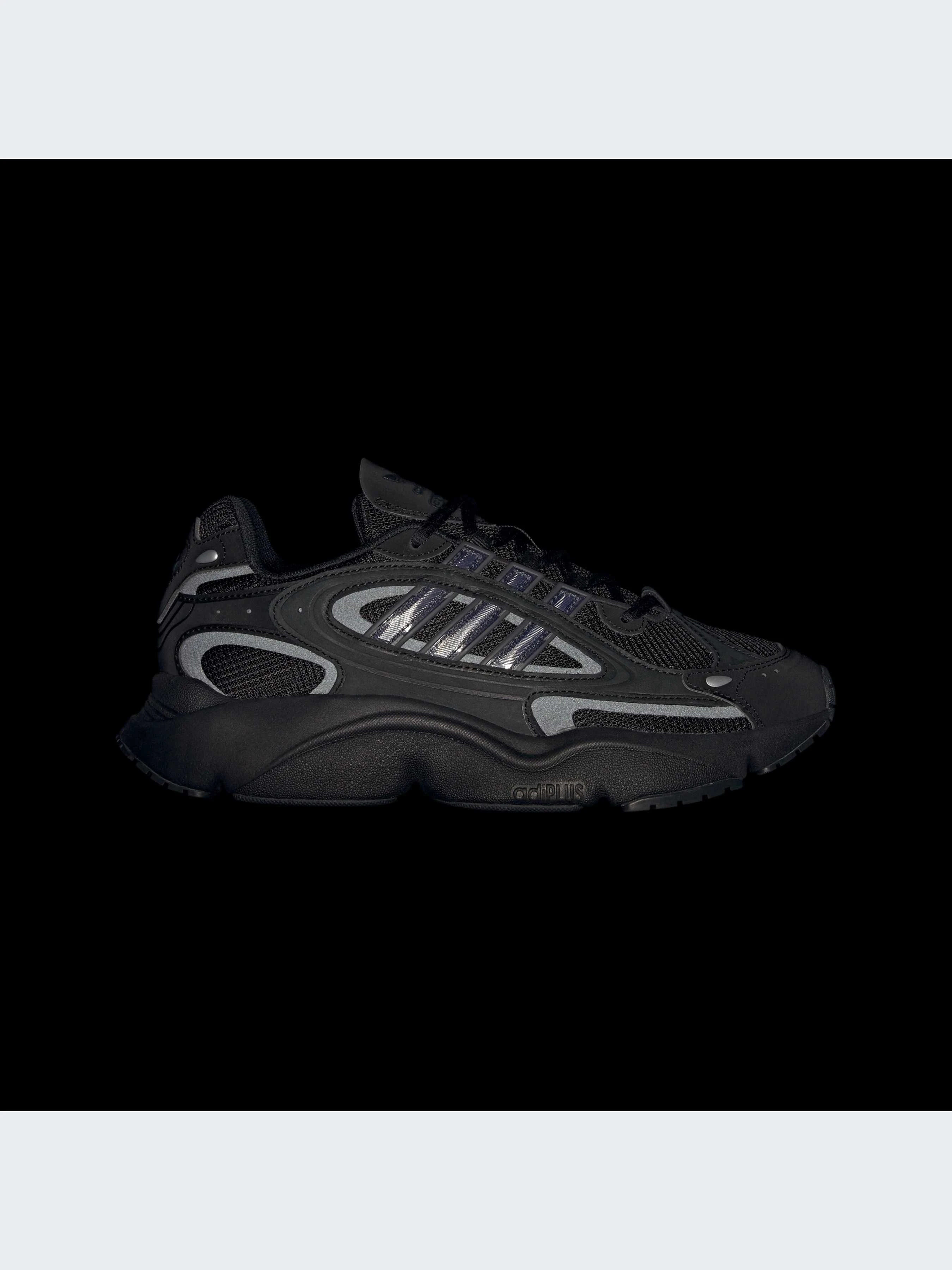 Чоловічі Кросівки повсякденні adidas Ozweego фото 2