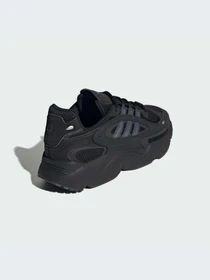 Кроссовки Adidas Ozweego модель IF9601 Фото