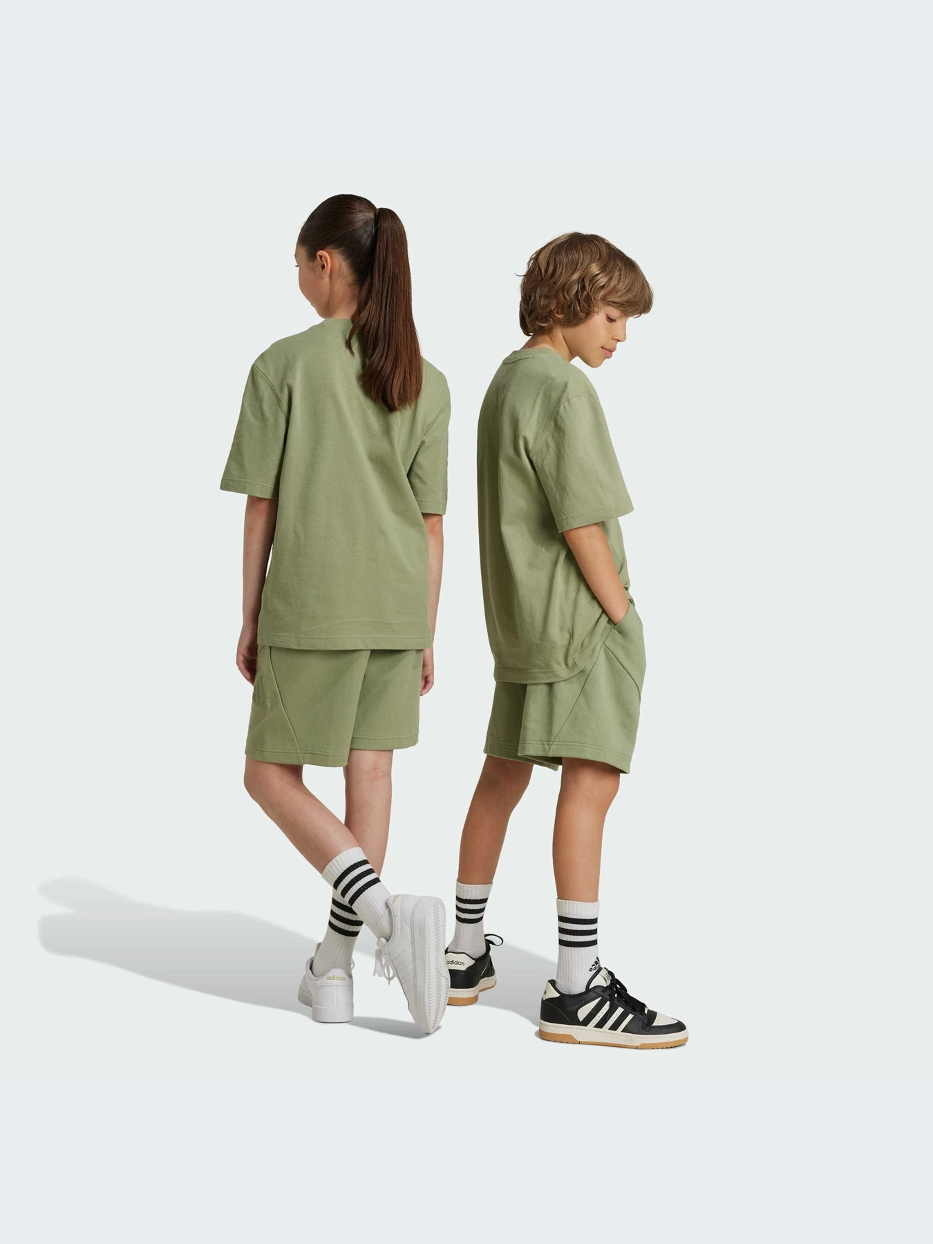 Шорты Adidas модель IX3617 Фото