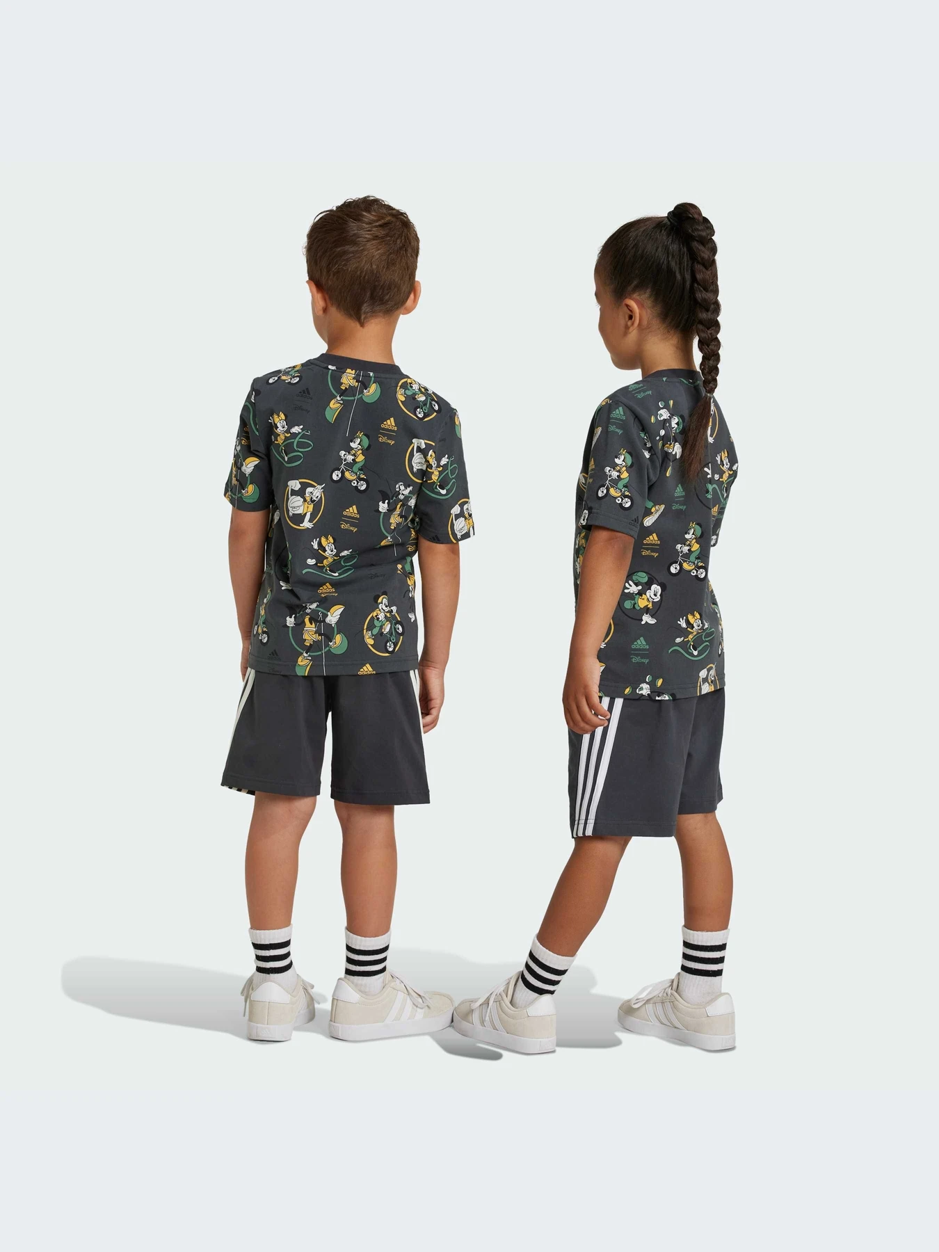 Костюмы Adidas x Disney модель IV9630 Костюмы Adidas x Disney модель IV9630 Фото