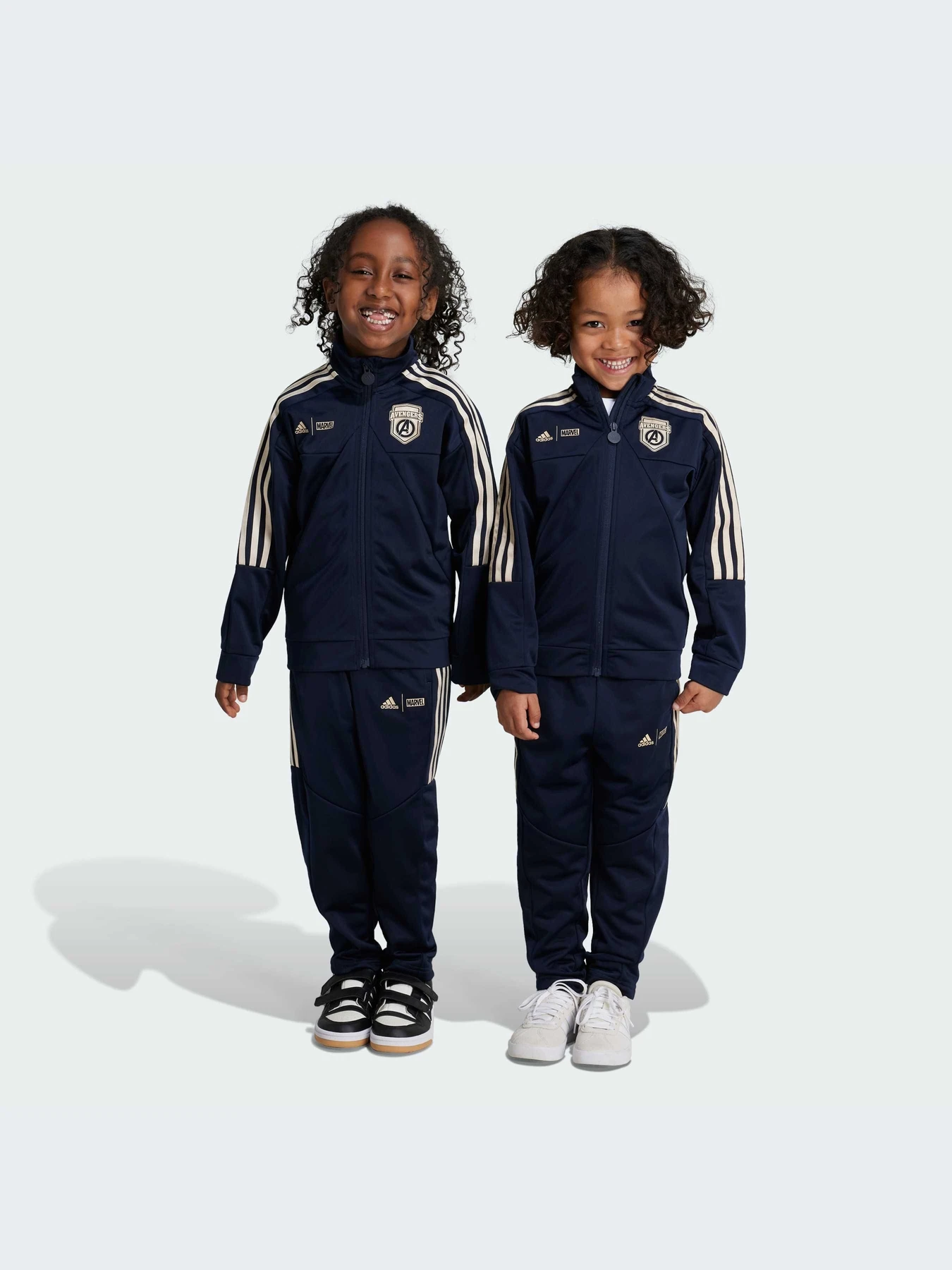 Костюмы Adidas x Disney модель IV9638 Фото