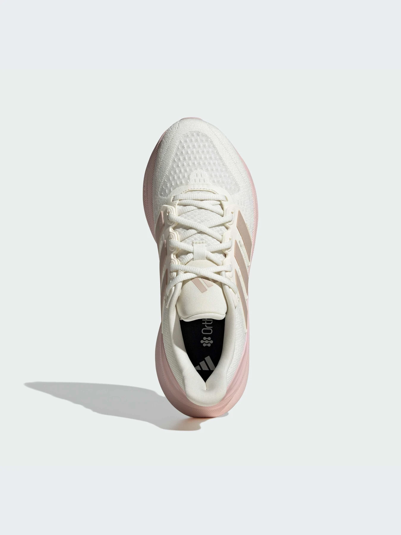 Кроссовки Adidas модель IE8800 Кроссовки Adidas модель IE8800 Фото