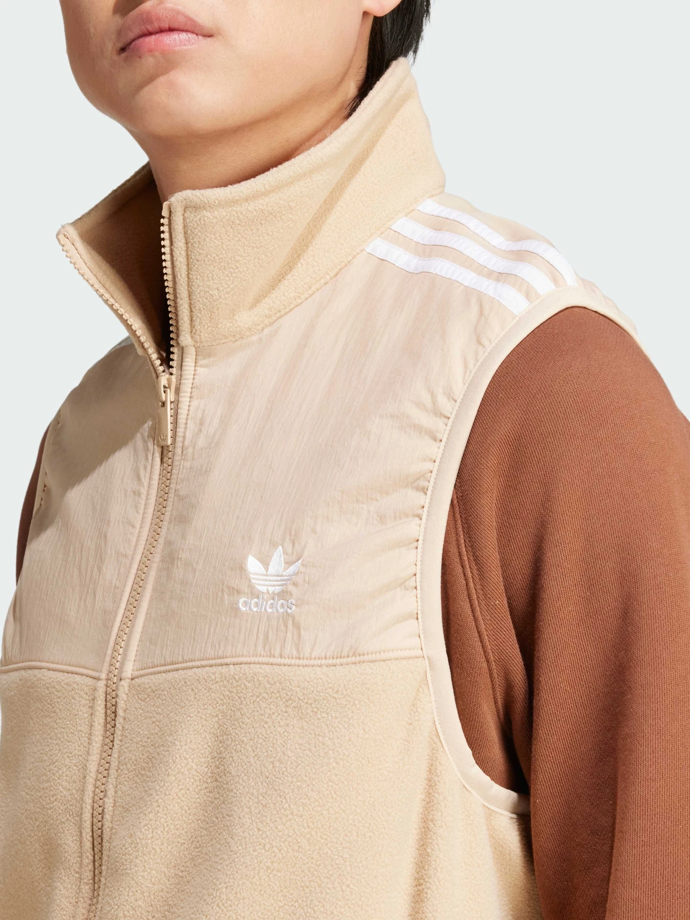 Утеплений жилет Adidas Adicolor модель IZ2483 Фото